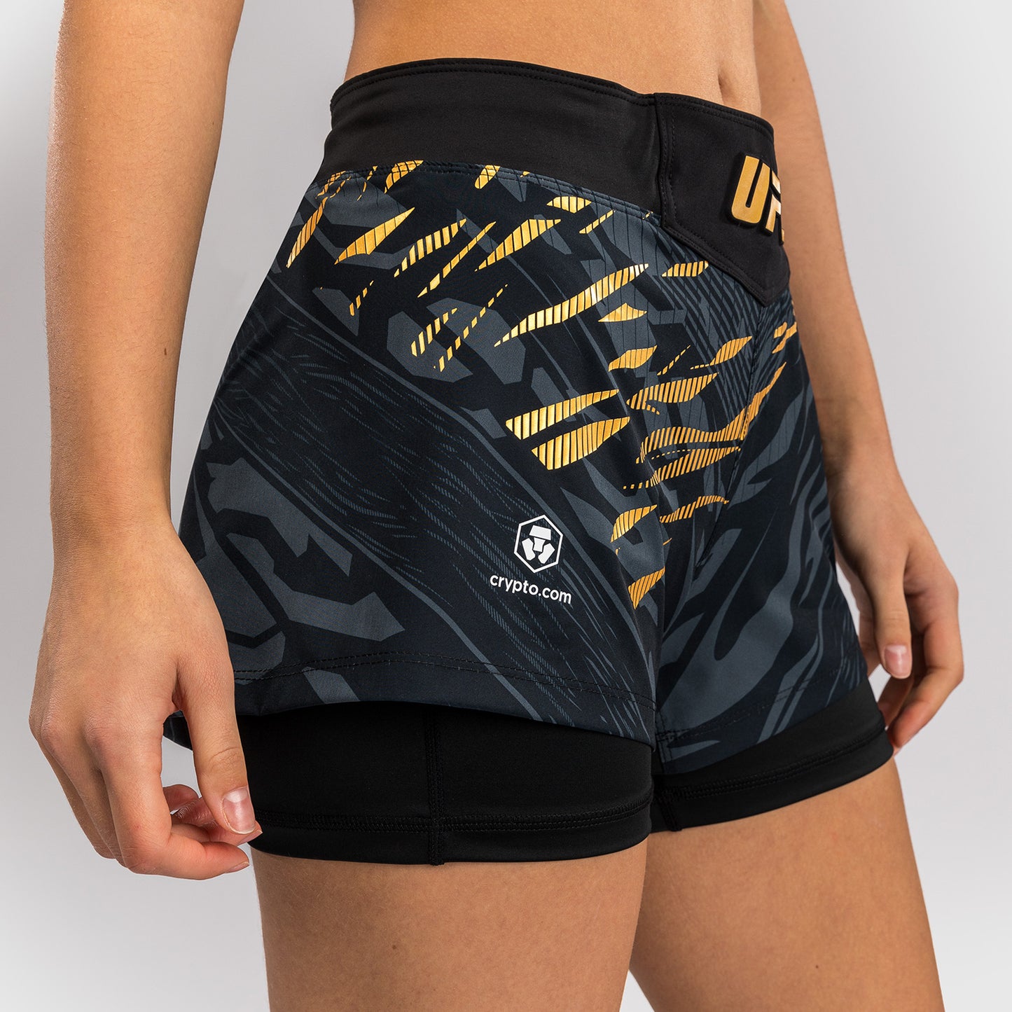 UFC Fusion by Venum Personalized Authentic Fight Night Damen Fight Short - Champion