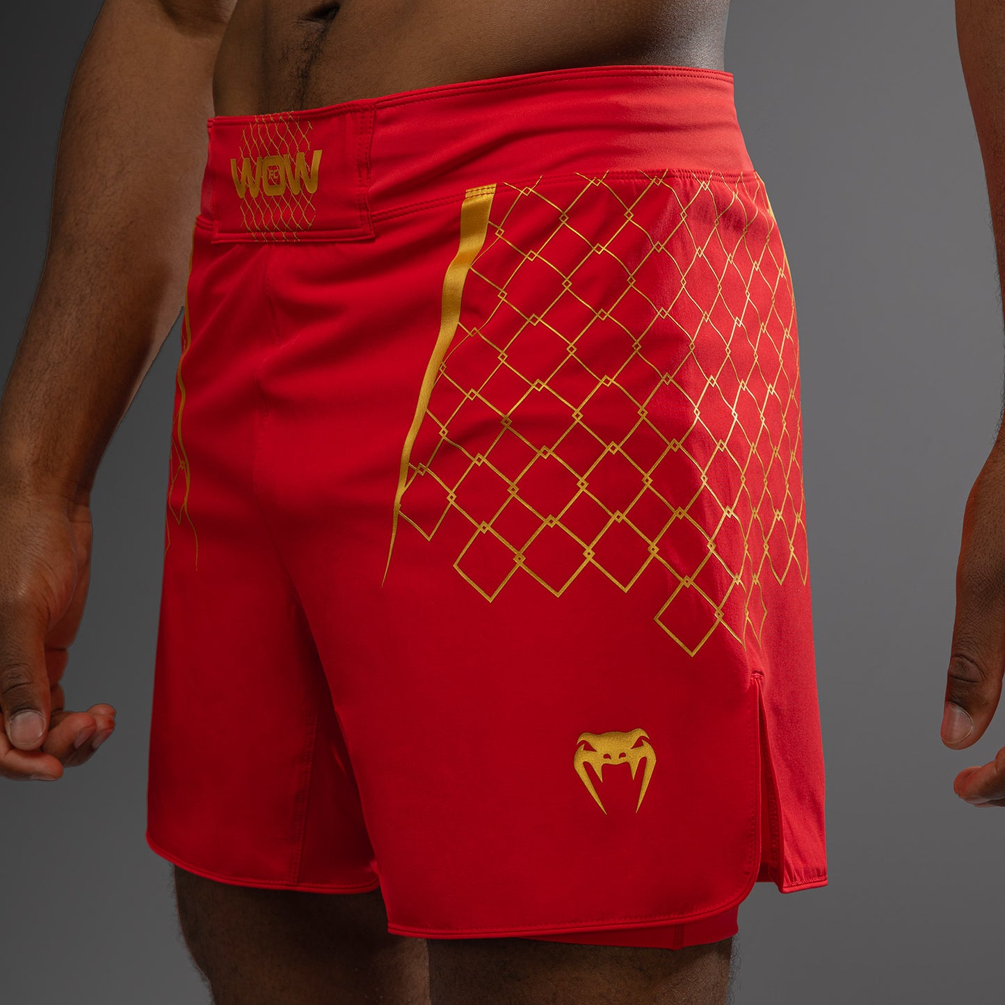 Venum x WOW FC Herren Fight Shorts - Fury Red/ Gold