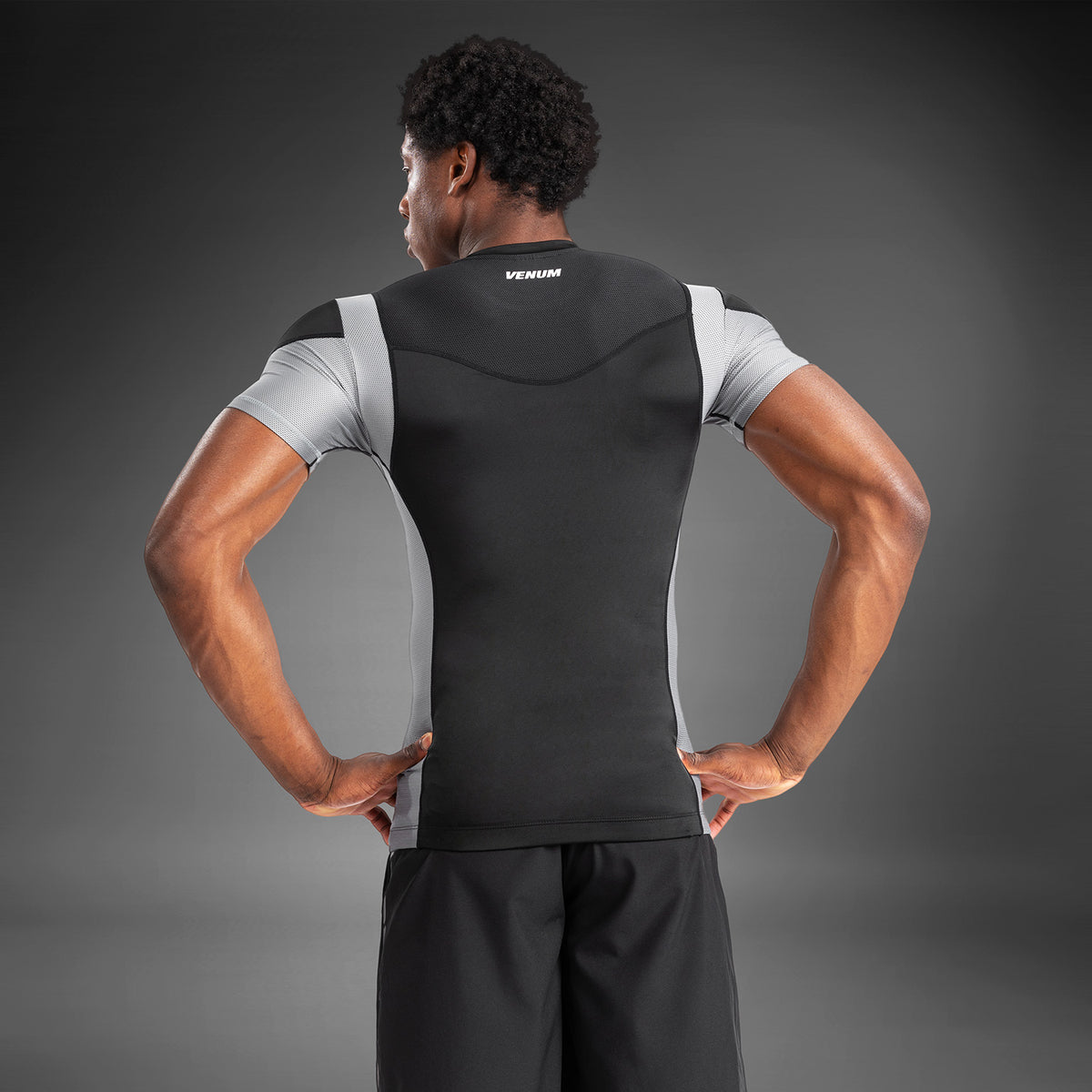 Venum Tempest Herren Kurzarm Rashguard - Schwarz/Grau