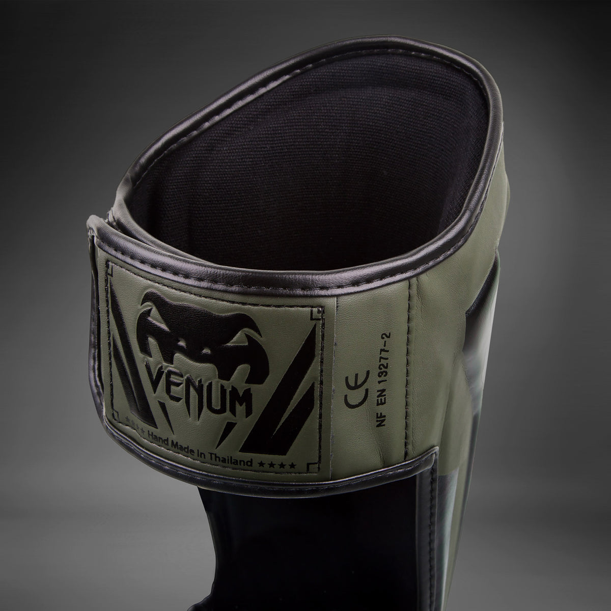 Venum Elite Standup Schienbeinschützer - Khaki/Schwarz