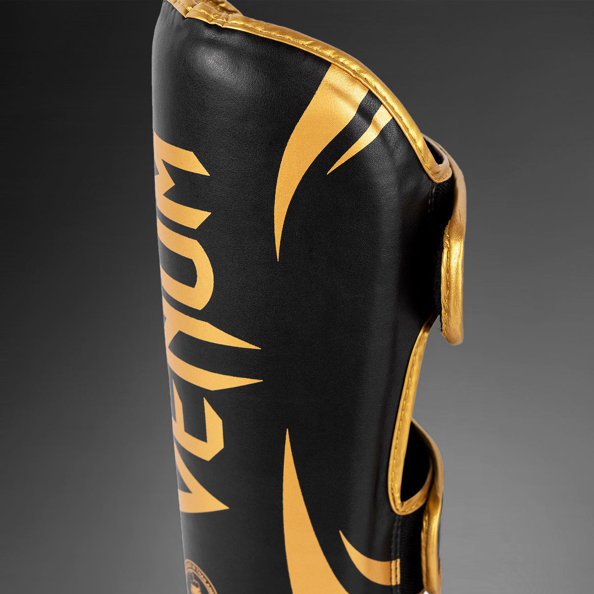 Venum Challenger Standup-Schienbeinschoner – Schwarz/Gold