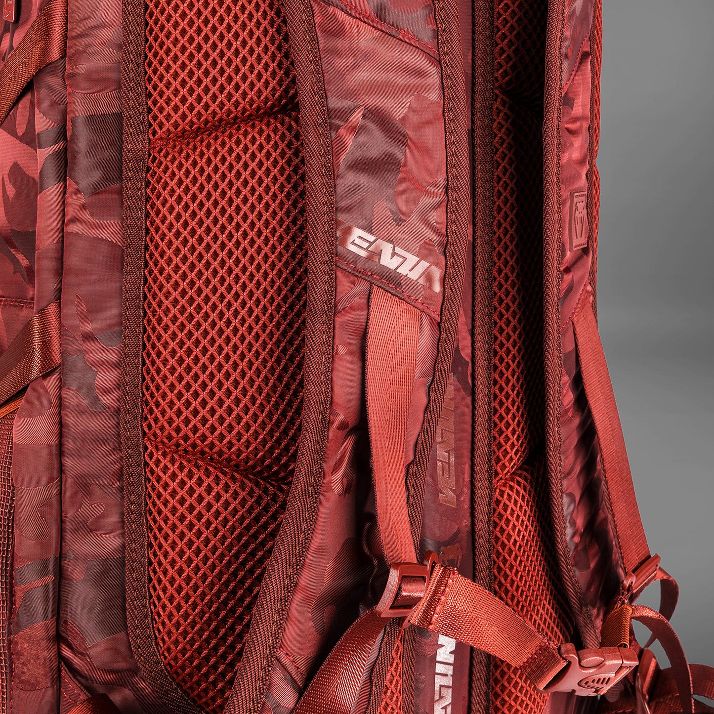 Venum Challenger Xtrem BackPack – Camo/Burgund