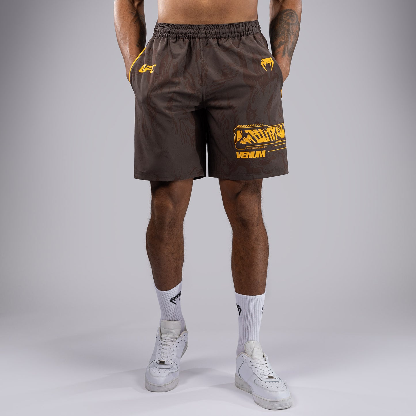 UFC Fusion by Venum Fight Week Herren Performance Short - Erdiges Braun