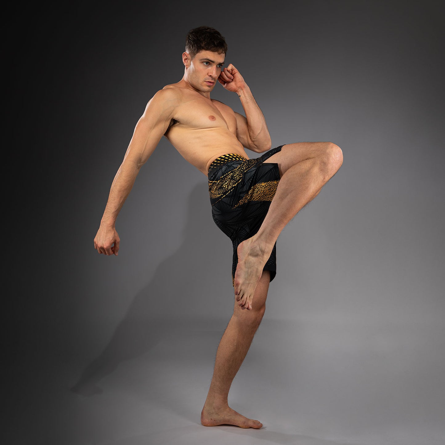 UFC Zenith by Venum Authentic Fight Night Lange Passform Fight Short Herren - Champion