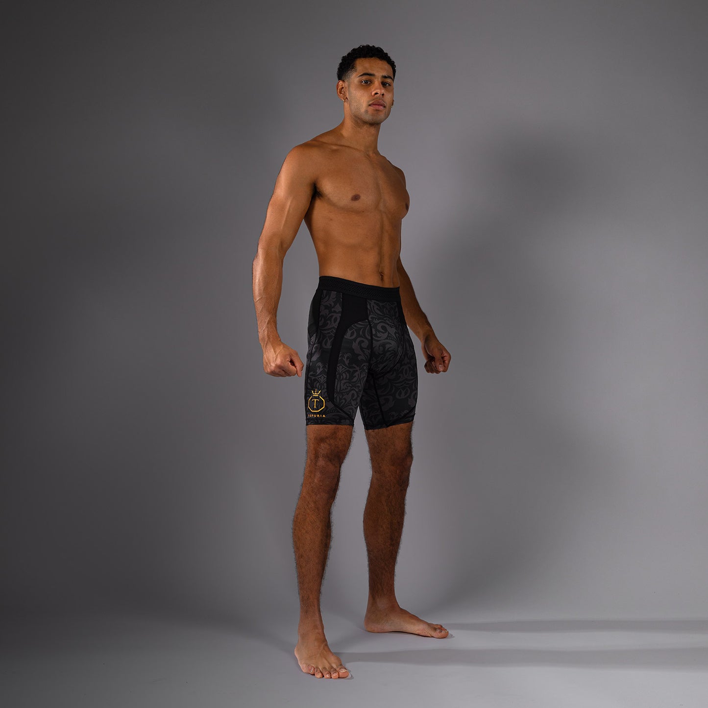 Venum x Topuria Unmatched Edition Vale Tudo Shorts - Schwarz/Gold