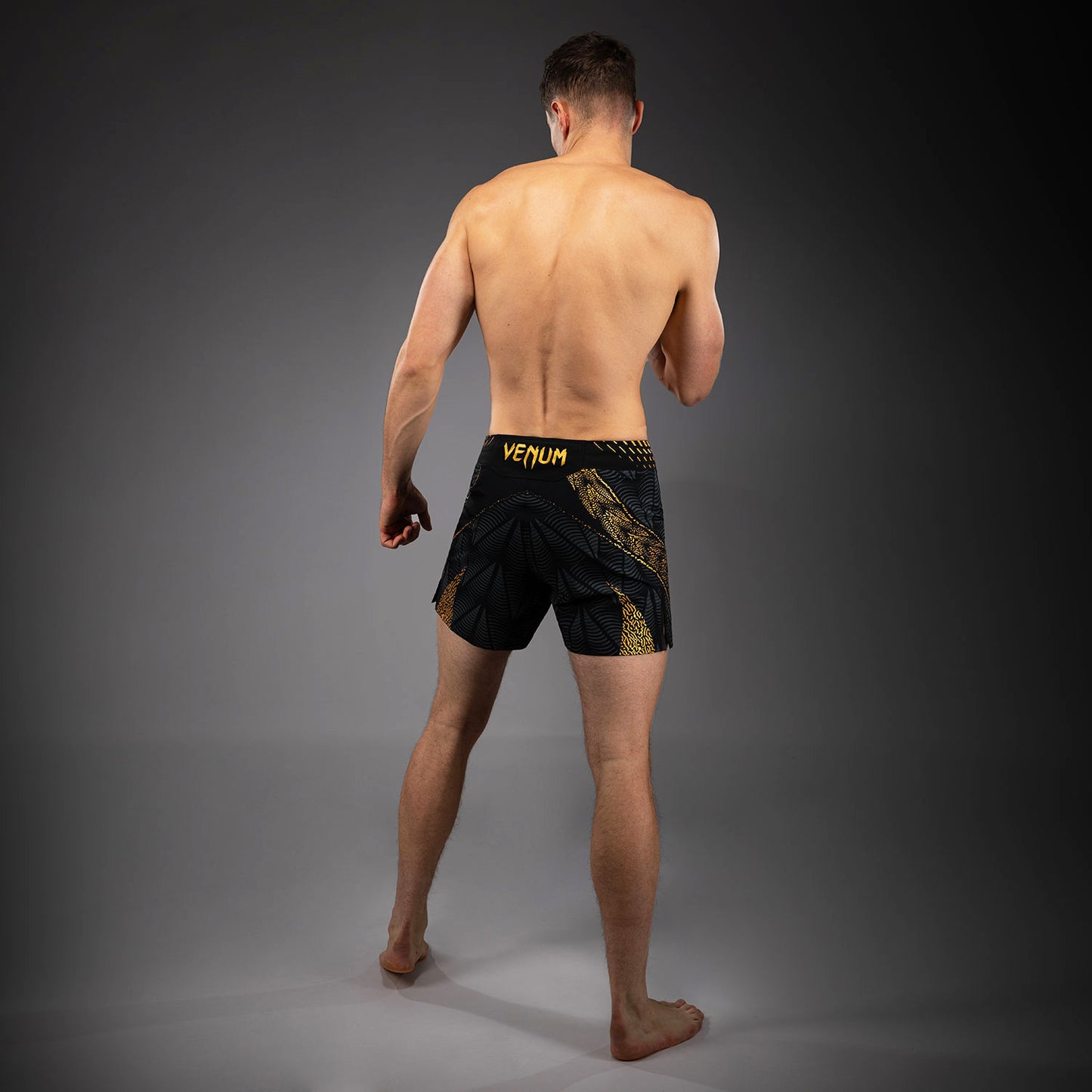 UFC Zenith by Venum Authentic Fight Night Kurze Passform Fight Short Herren Personalisiert - Champion