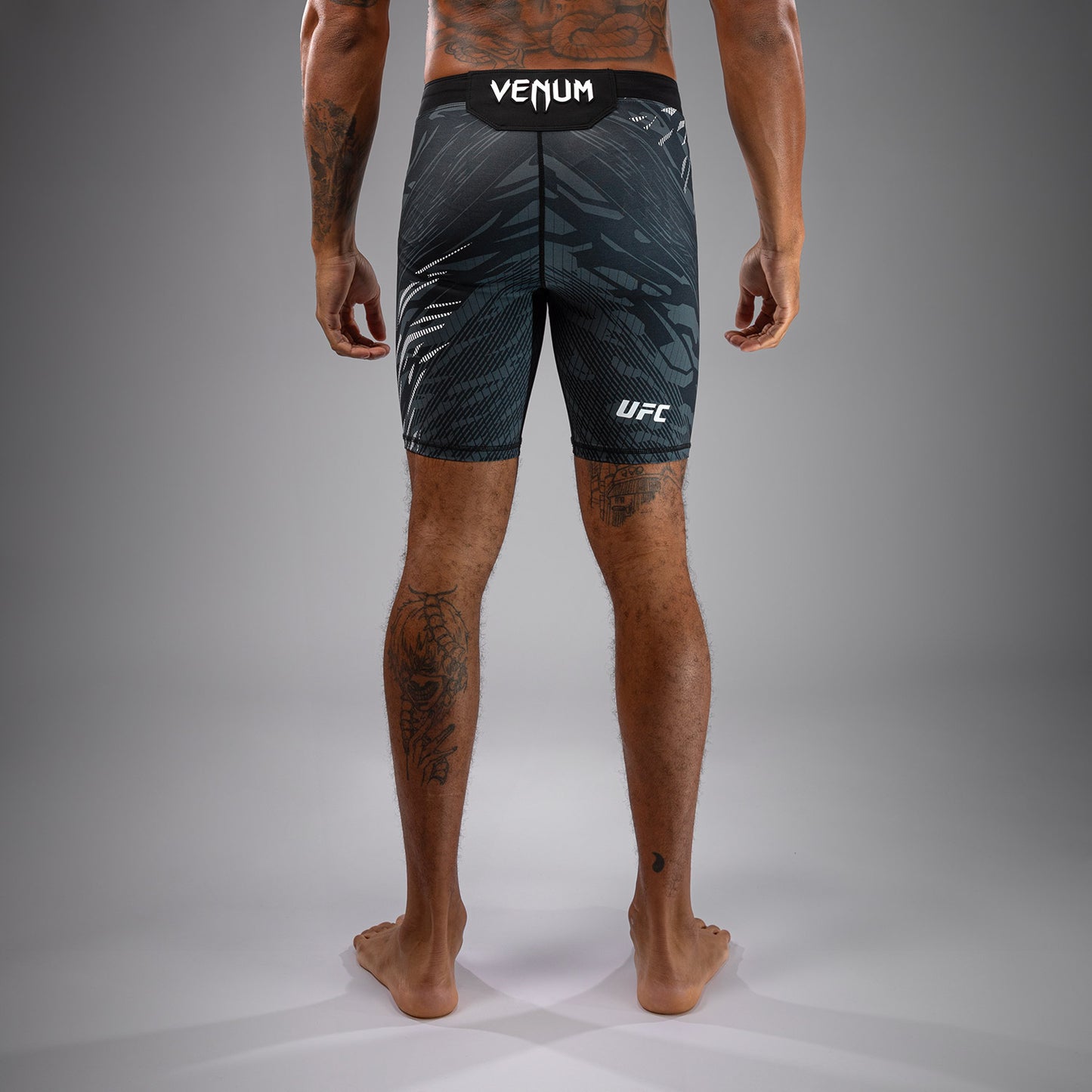 UFC Fusion by Venum Authentic Fight Night Herren Vale Tudo Short - Schwarz