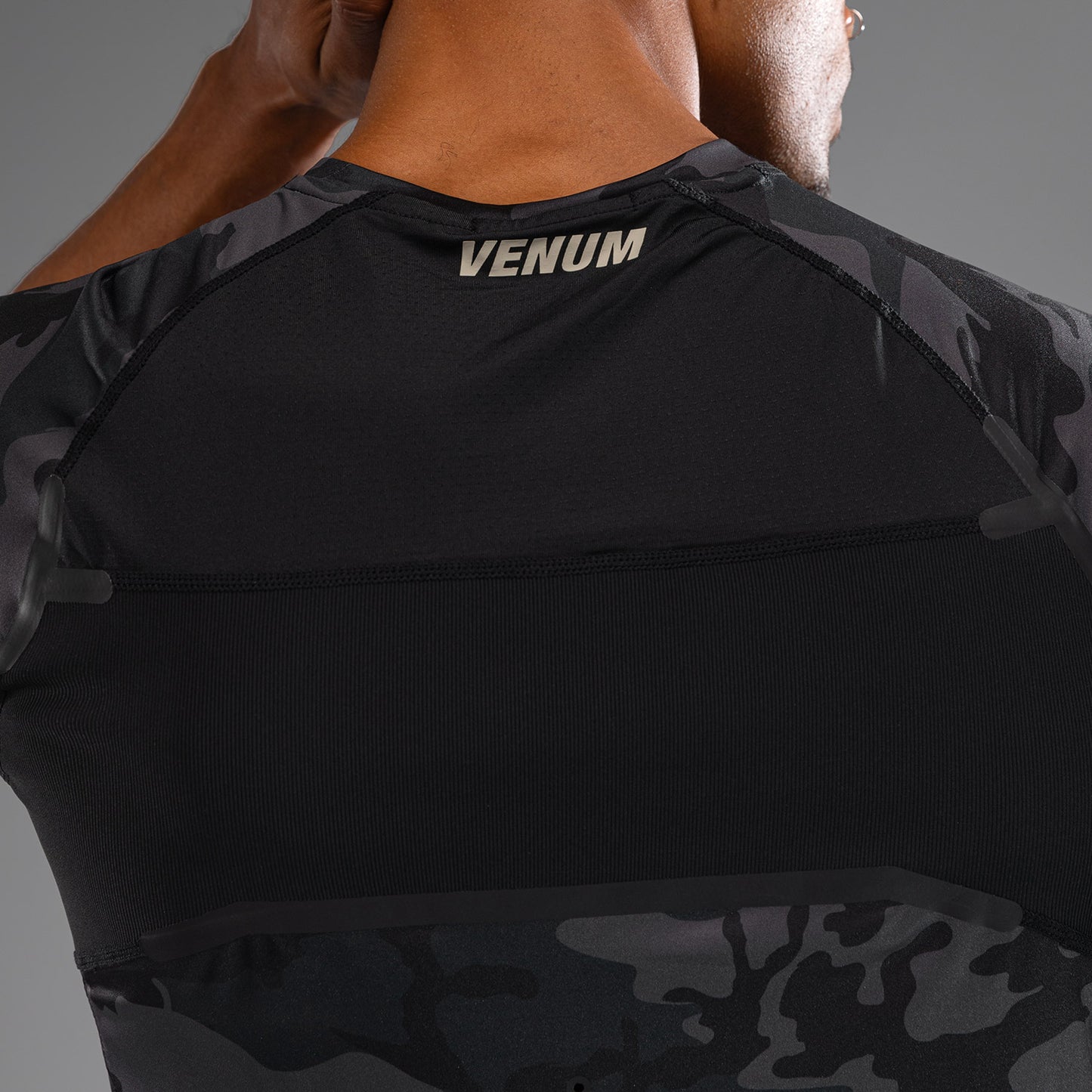 Venum G-Fit Air Herren Dry-Tech T-Shirt - Urban Digital Camouflage