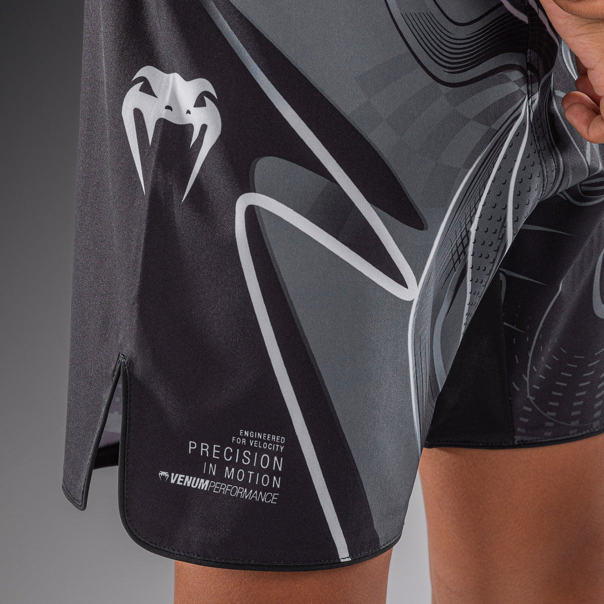 Venum Crimson Viper 2.0 Kinder-Fightshorts - Schwarz/Grau