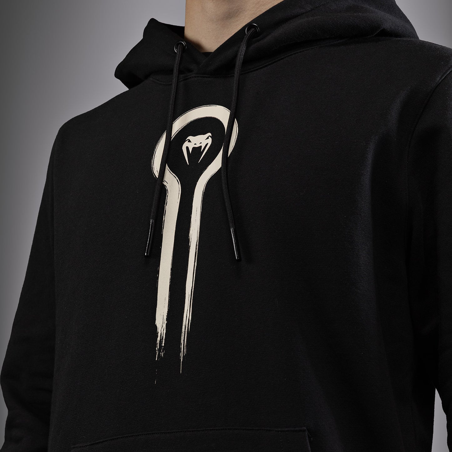 Venum x Assassin’s Creed Shadows Kapuzenpulli - Schwarz