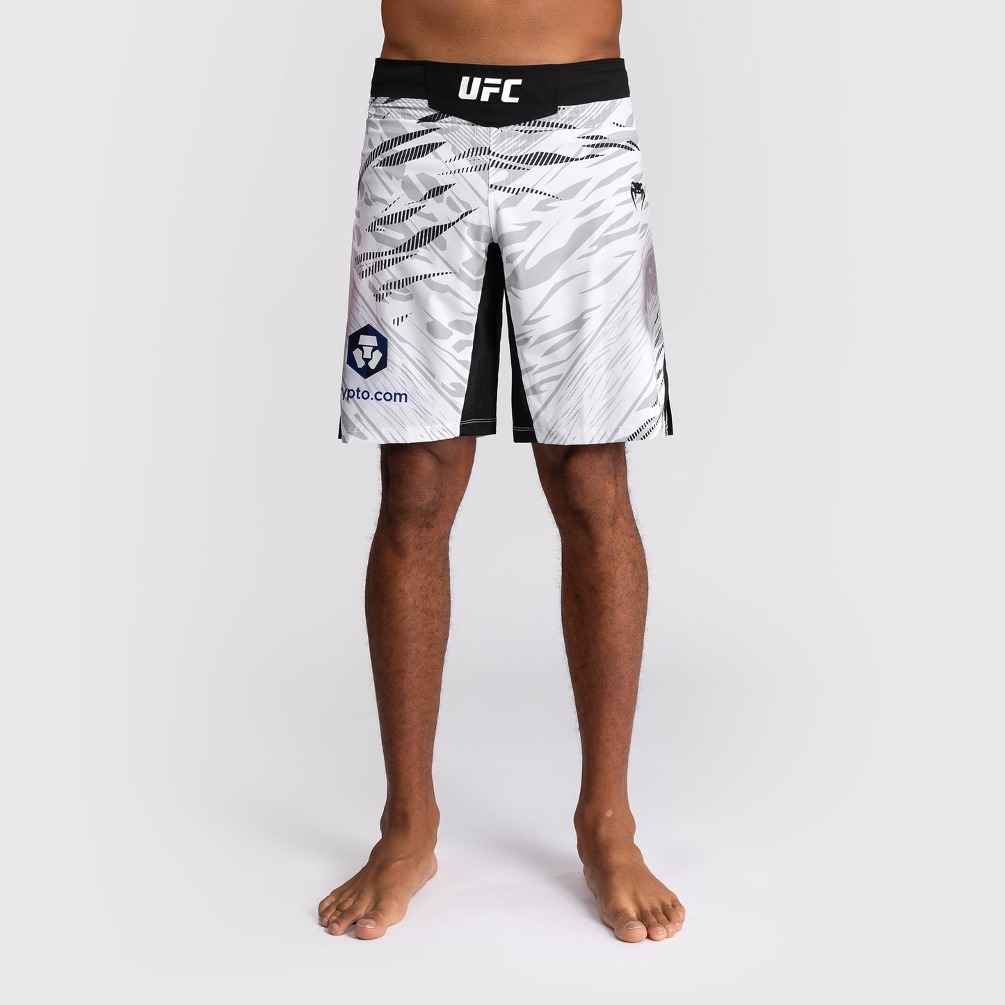 UFC Fusion by Venum Personalized Authentic Fight Night Herren Fight Short - Long Fit - Weiß