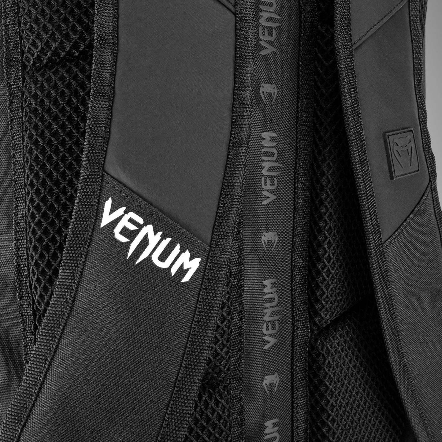 Venum Challenger Xtrem Evo BackPack - Schwarz/Weiß