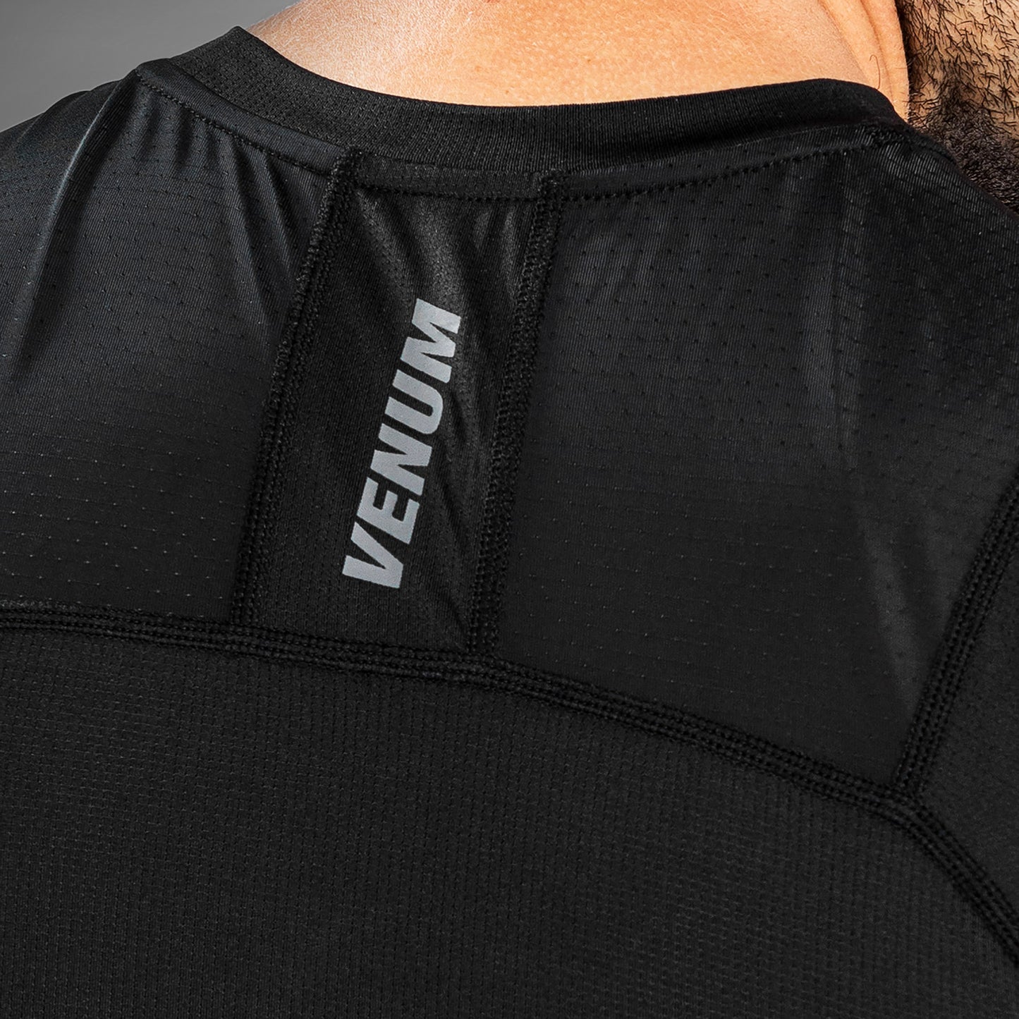Venum G-Fit Air Rashguard ärmellos – Schwarz