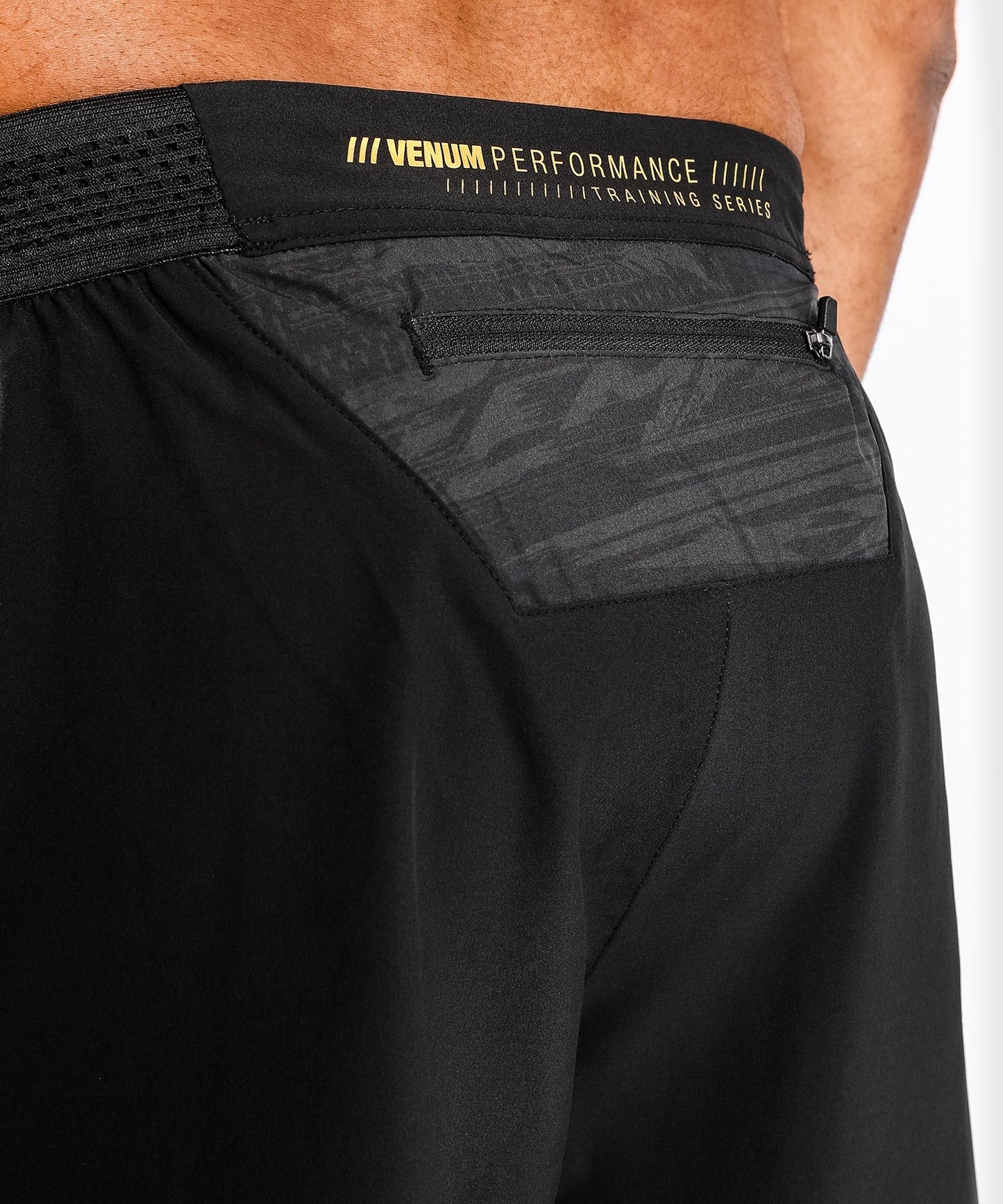 Venum Tempest 2.0 Sport-Shorts : Schwarz / Gold