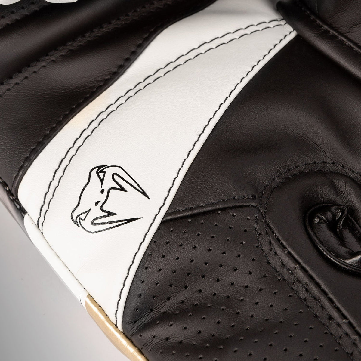 Venum Elite Evo Boxhandschuhe - Weiß/Gold