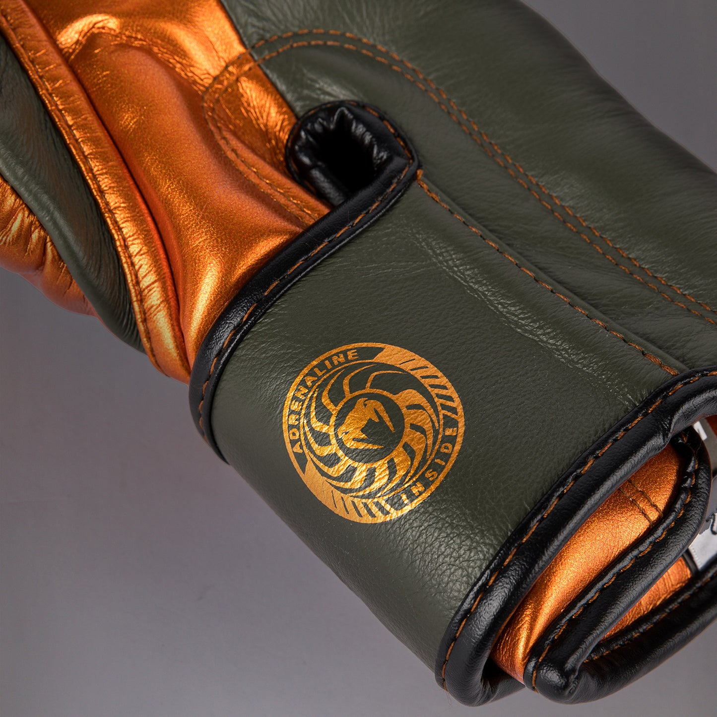 Venum Giant 3.0 Boxhandschuhe - Khaki/Bronze - Spezialausgabe