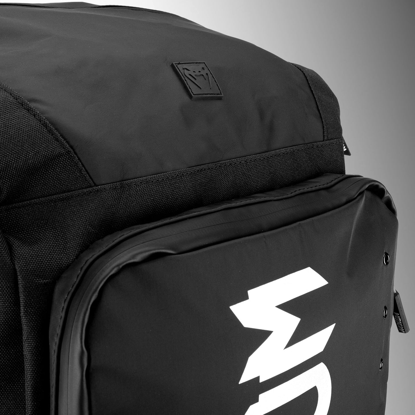 Venum Challenger Xtrem Evo Rucksack (50-63L) – Schwarz/Weiß