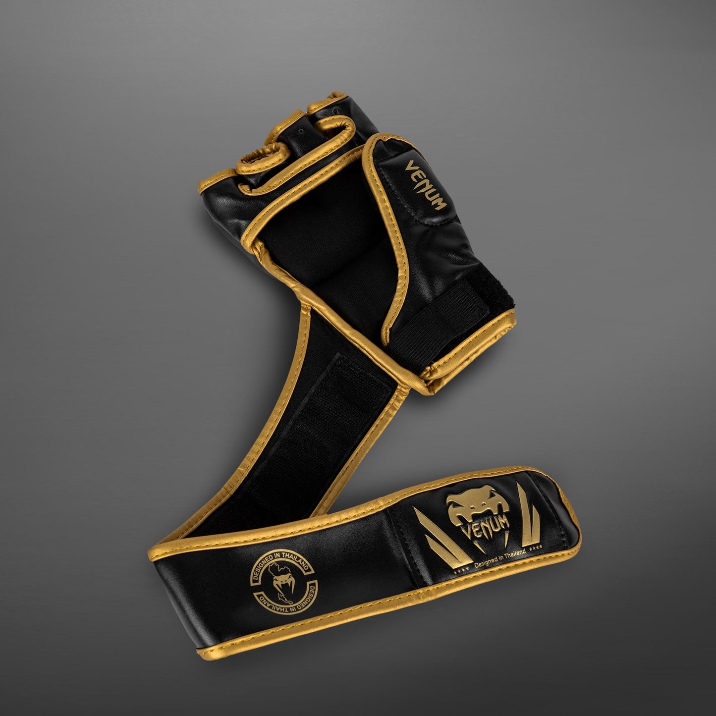 Venum Challenger 2.0 MMA-Handschuhe – Schwarz/Gold