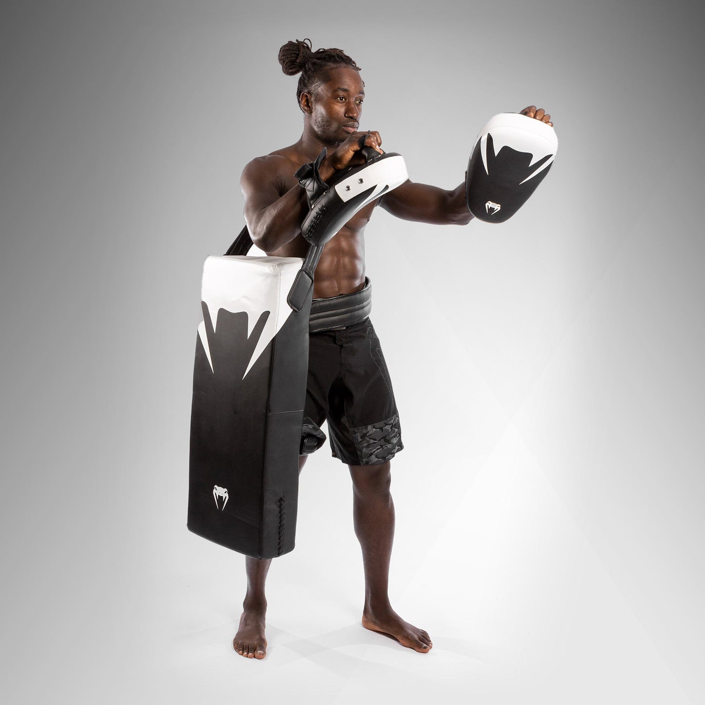 KICK BOXING GEAR WALLET PAD