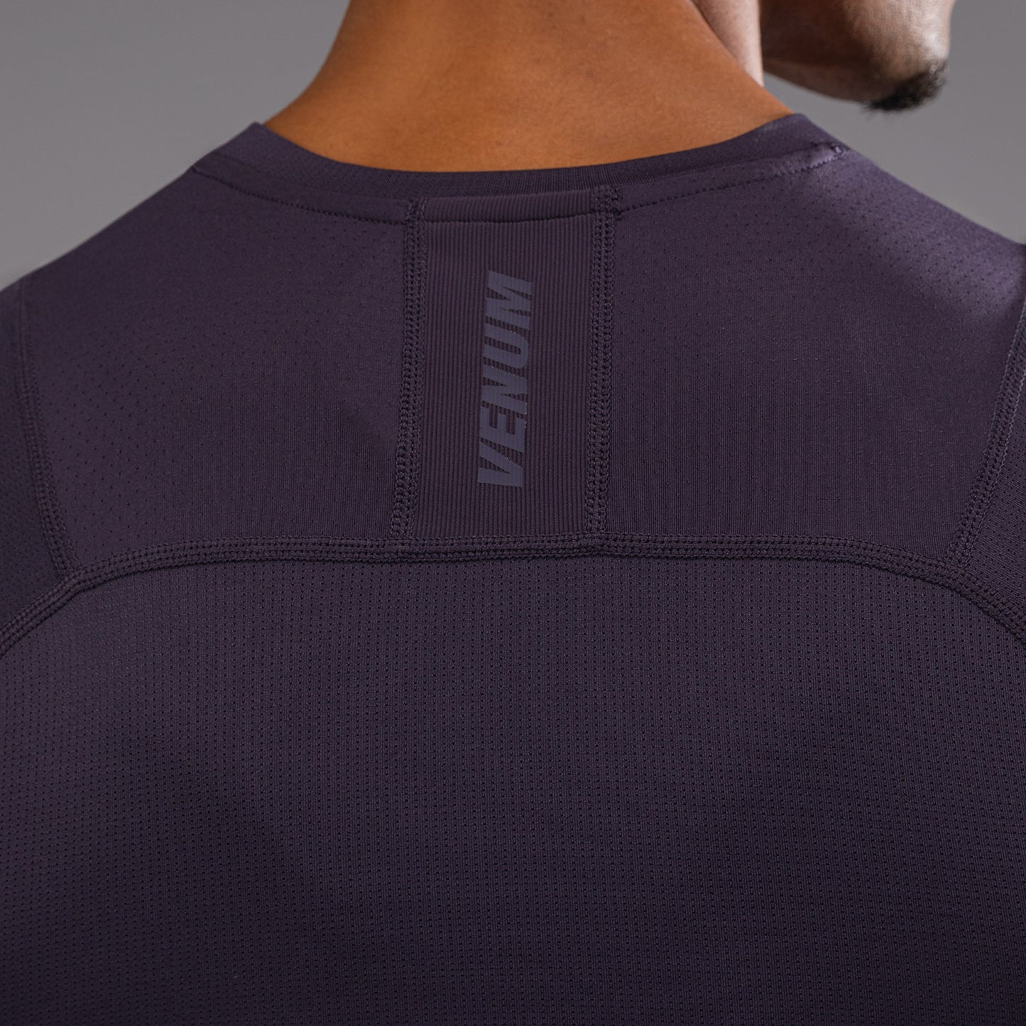 Venum G-Fit Air Herren Ärmelloses Rashguard - Tiefpurpur