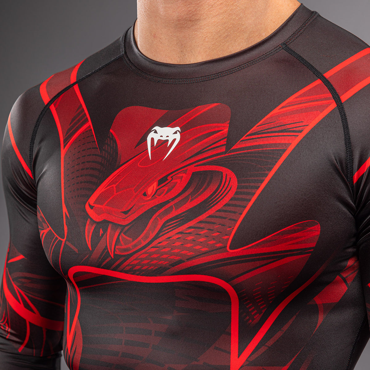 Venum Crimson Viper 2.0 Langarm-Rashguard - Schwarz/Rot