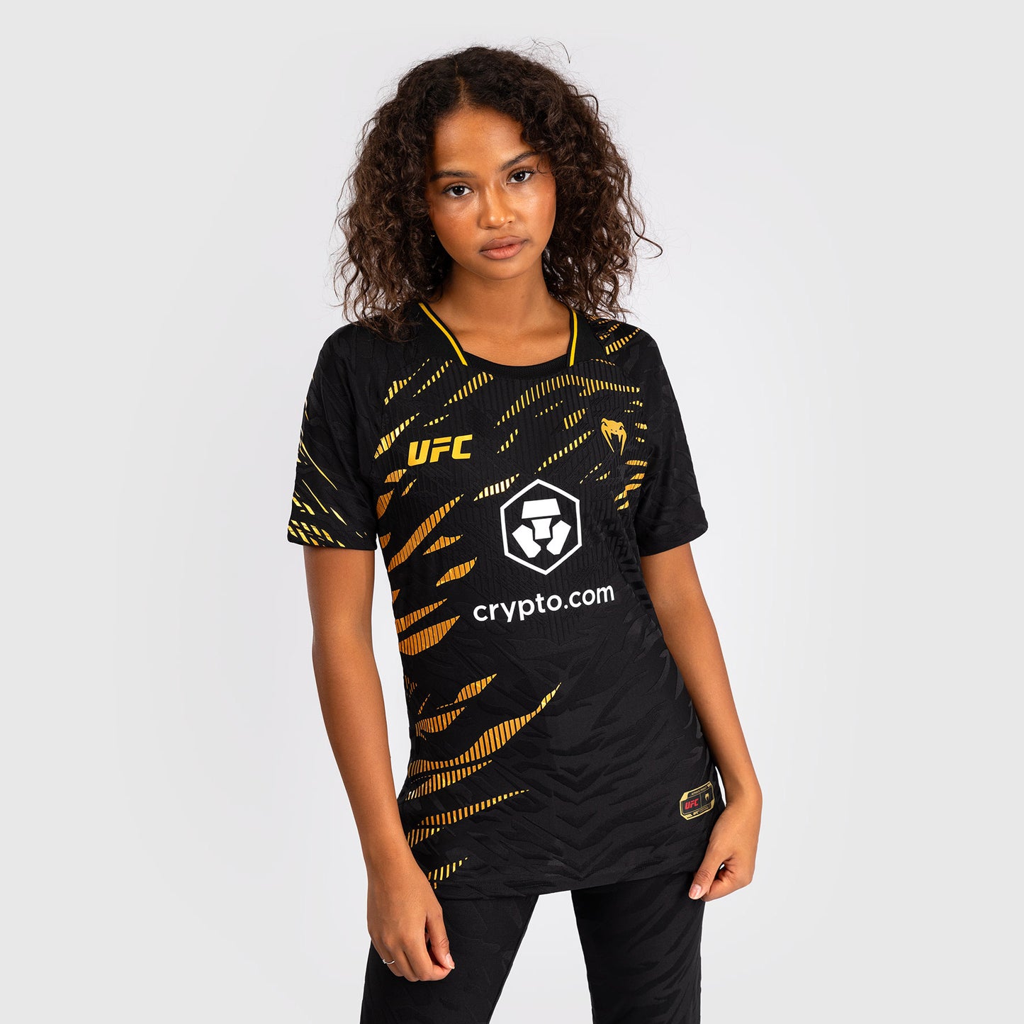 UFC Fusion by Venum Personalized Authentic Fight Night Damen Walkout Jersey - Champion