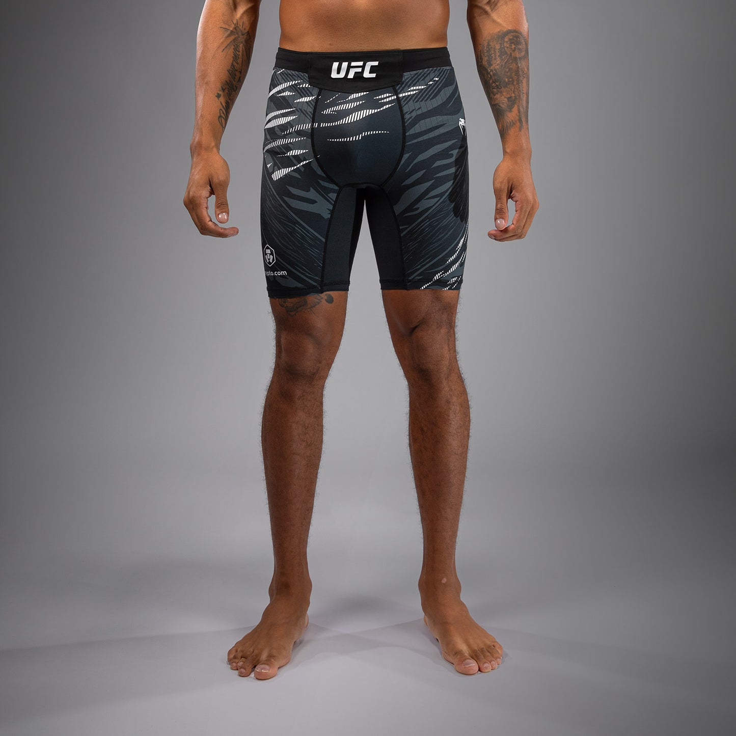 UFC Fusion by Venum Authentic Fight Night Herren Vale Tudo Short - Schwarz