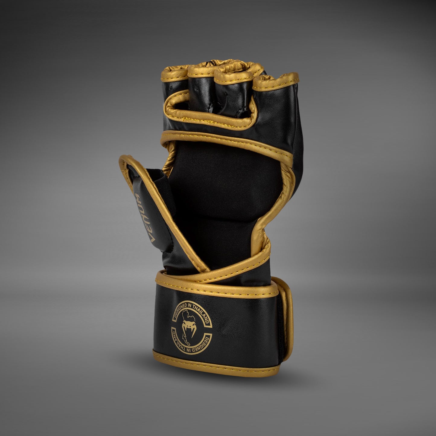 Venum Challenger 2.0 MMA-Handschuhe – Schwarz/Gold