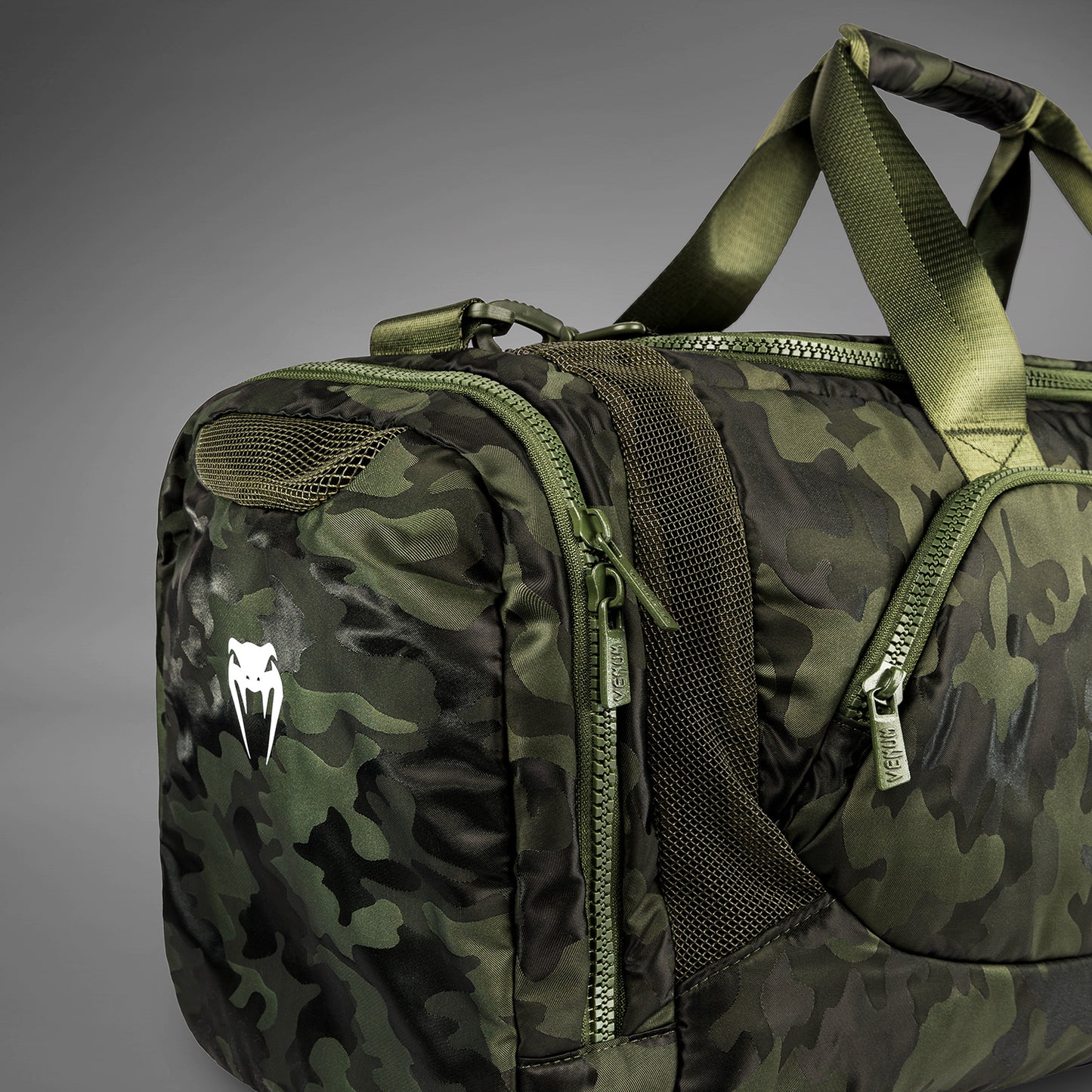 Venum Trainer Lite Sporttasche (48L) – Khaki/Camo