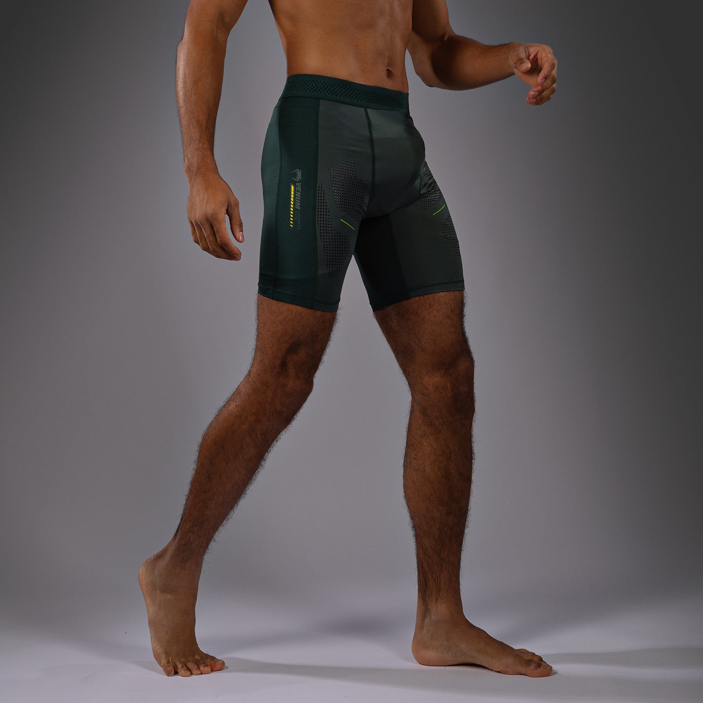 Venum Technical 3.0 Vale Tudo Shorts - Waldgrün