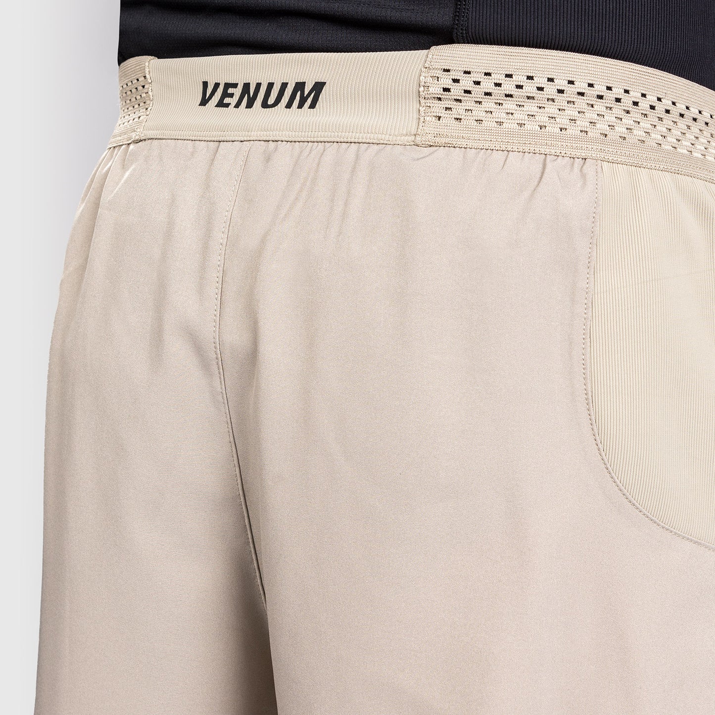 Venum G-Fit Air Trainingsshorts – Sand