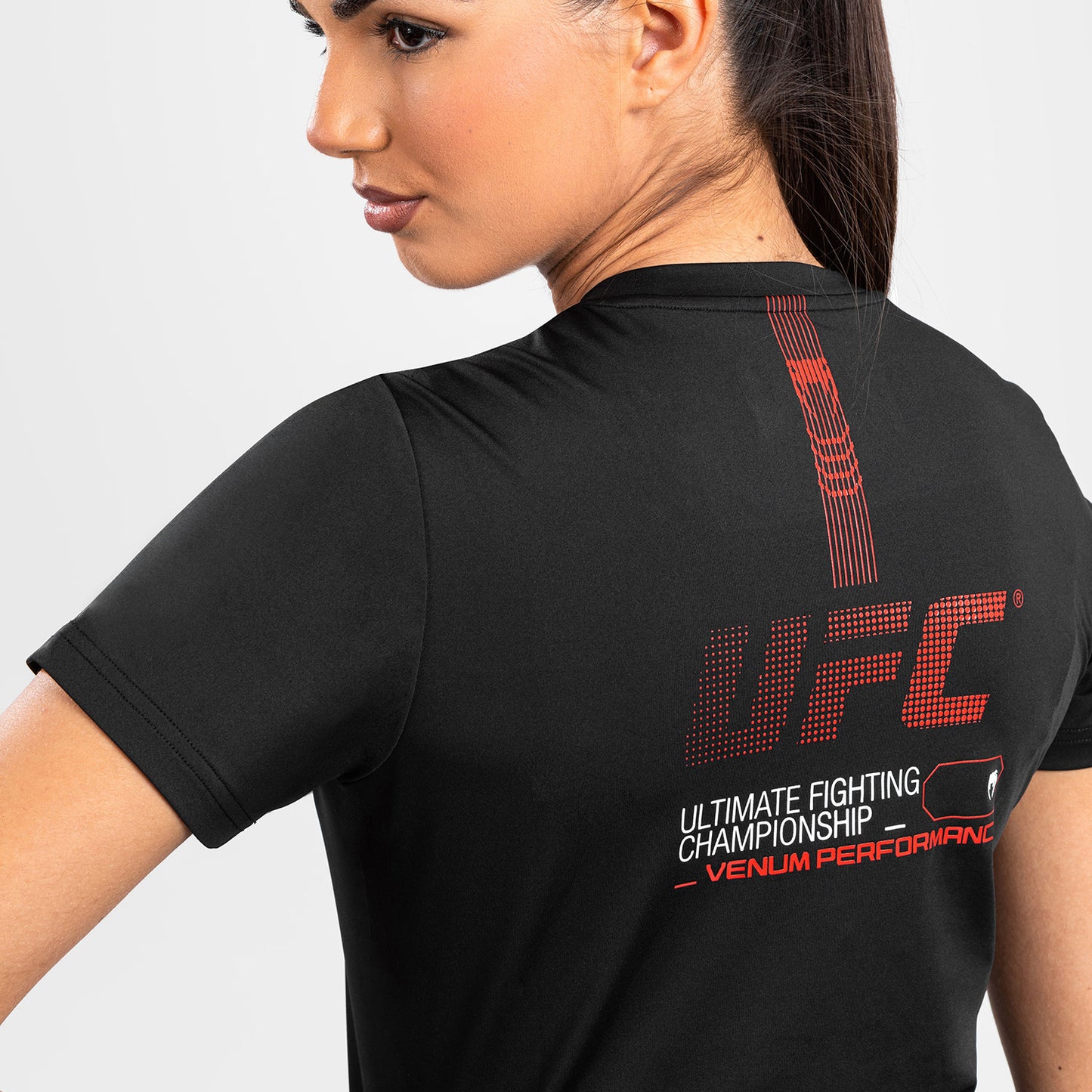 UFC Adrenaline von Venum Fight Week Dry-Tech-T-Shirt für Frauen - Schwarz