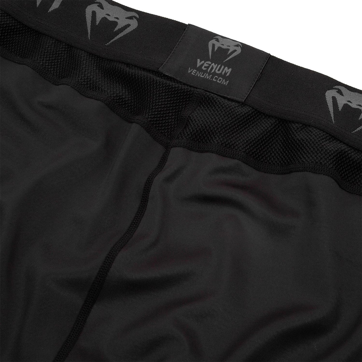 Venum Logos Kompressionshose - Schwarz/Schwarz
