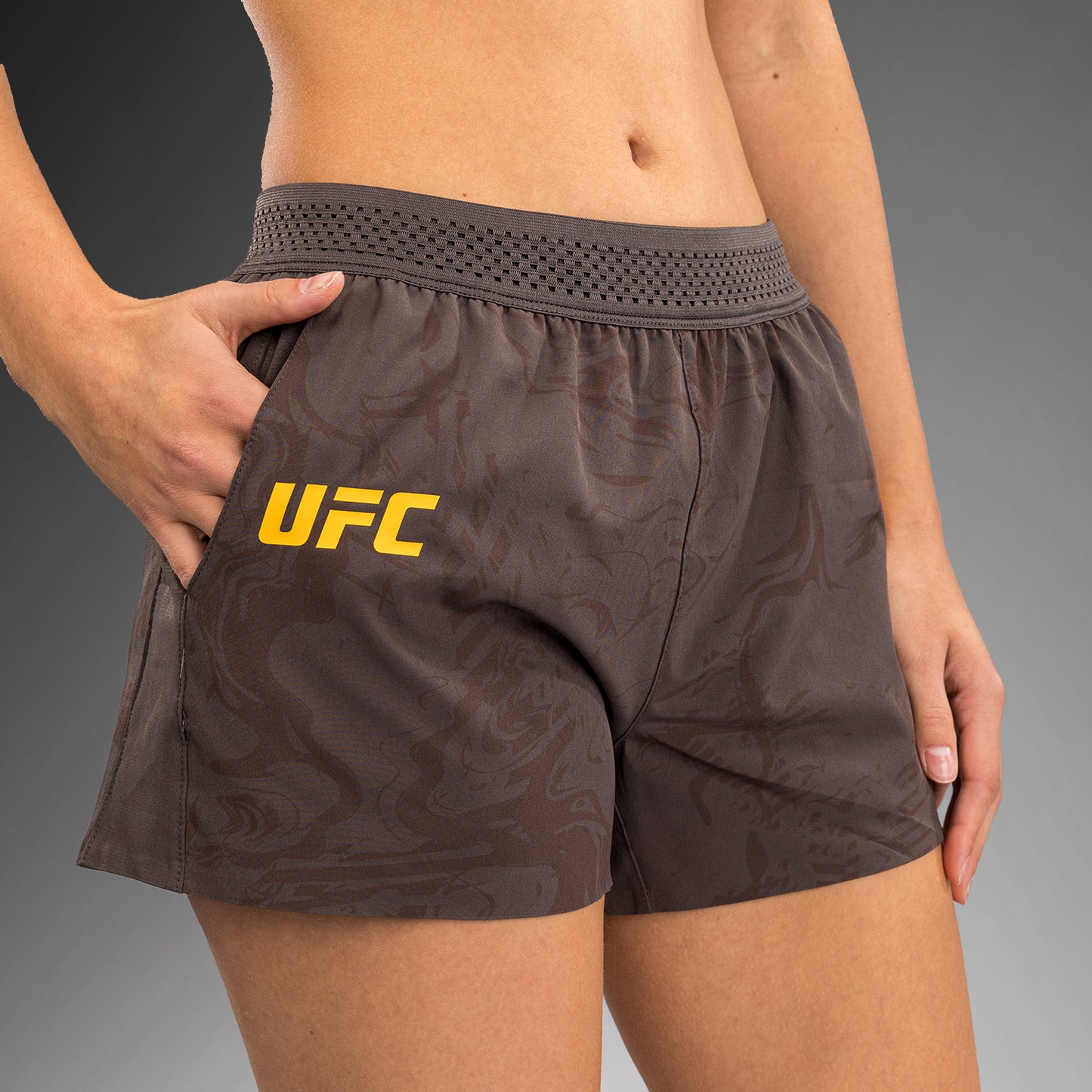 UFC Fusion by Venum Fight Week Damen Performance Short - Erdiges Braun