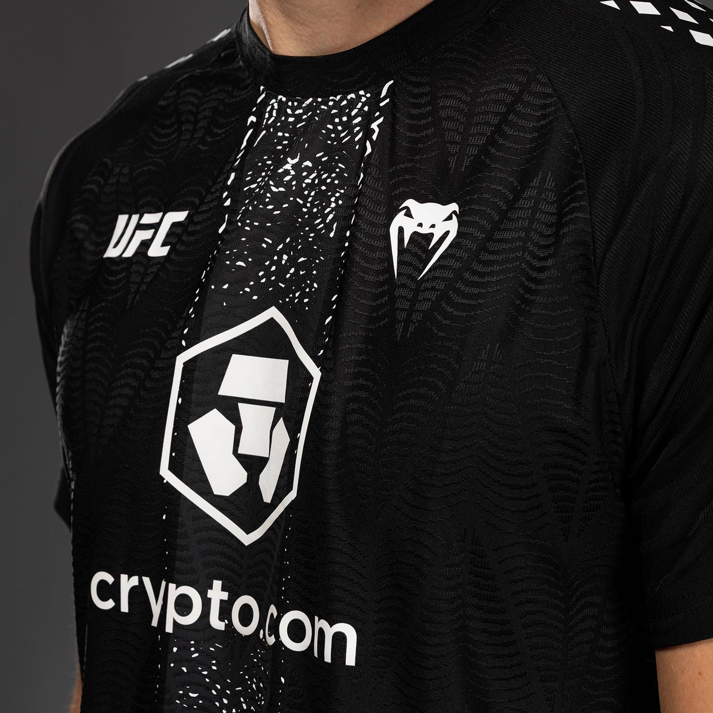 UFC Zenith by Venum Authentic Fight Night Offizielles Walkout-Trikot Herren Personalisiert - Schwarz