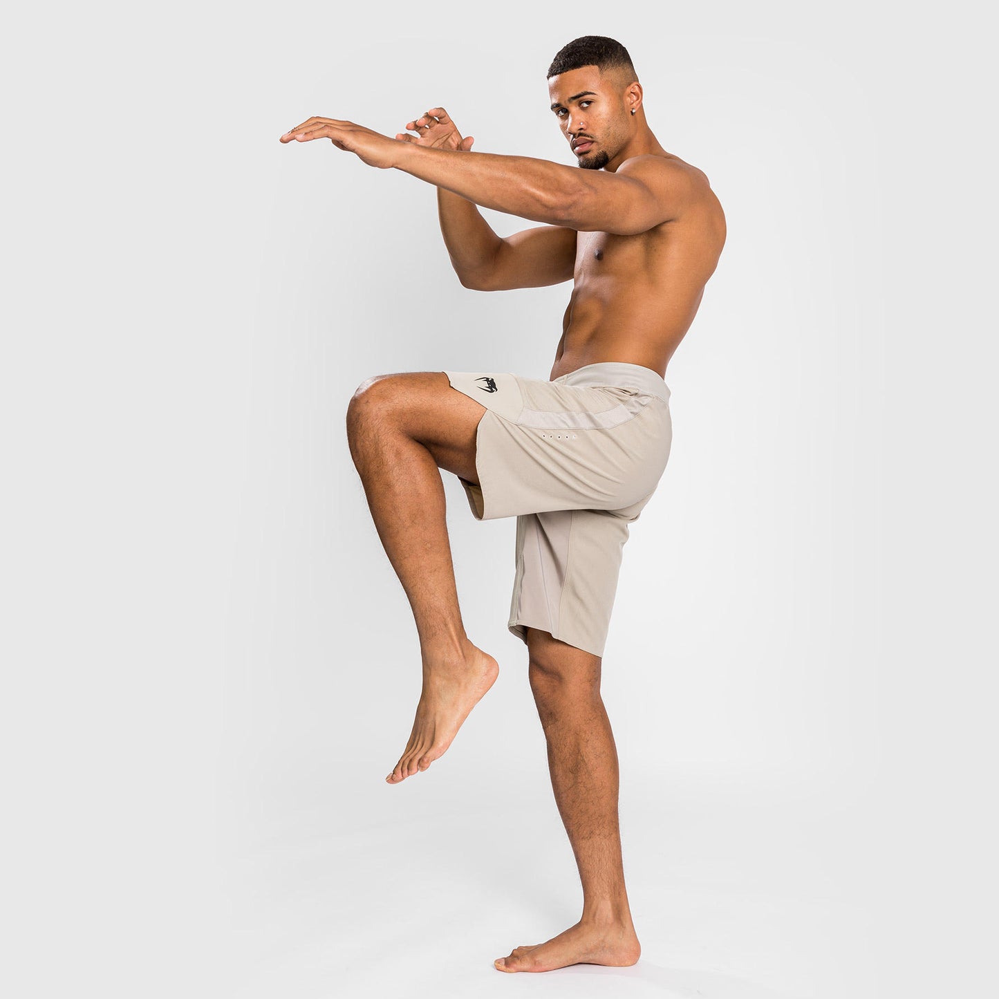 Venum G-Fit Air Fightshort – Sand