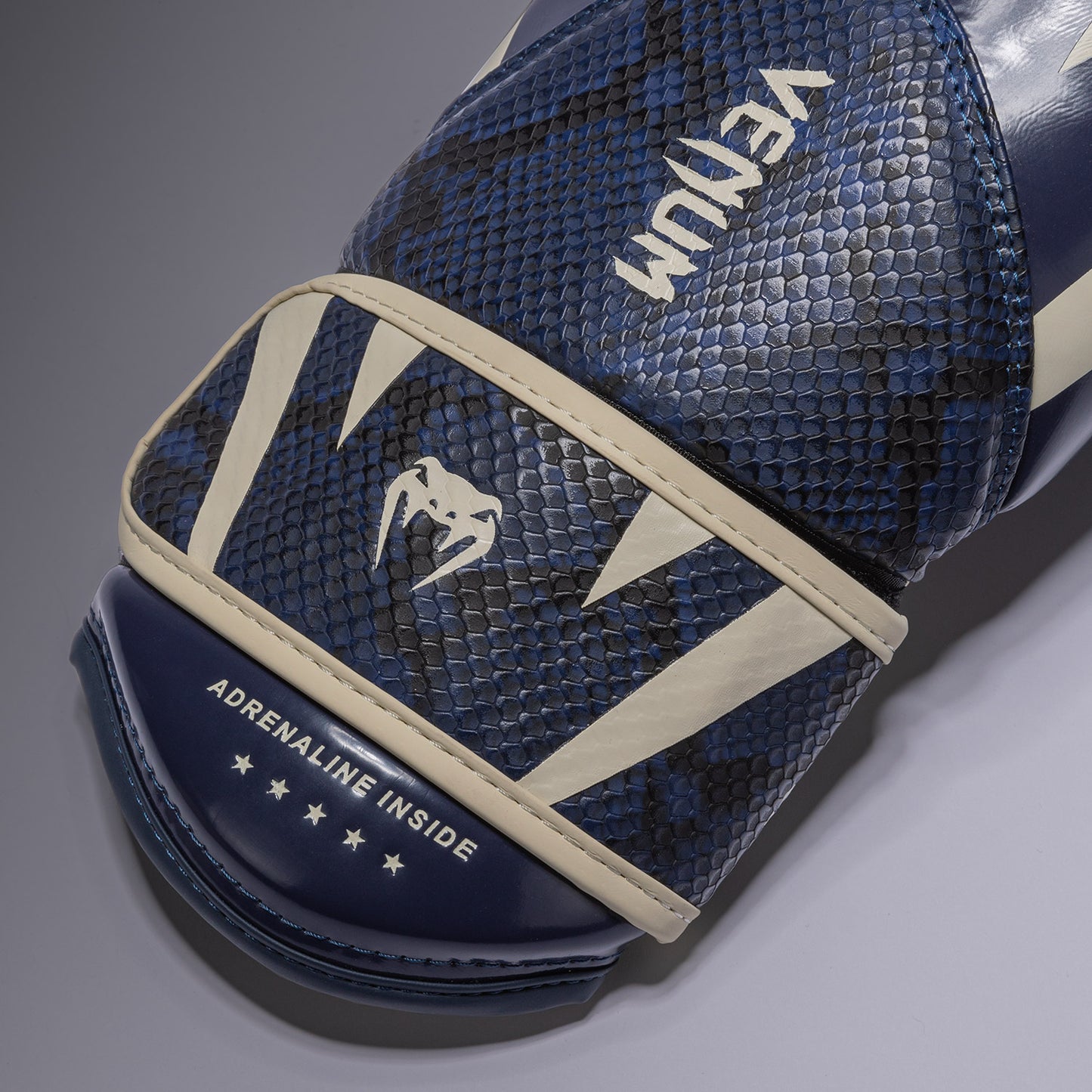 Venum Challengers 4.0 Scales Boxhandschuhe – Mitternachtsblau