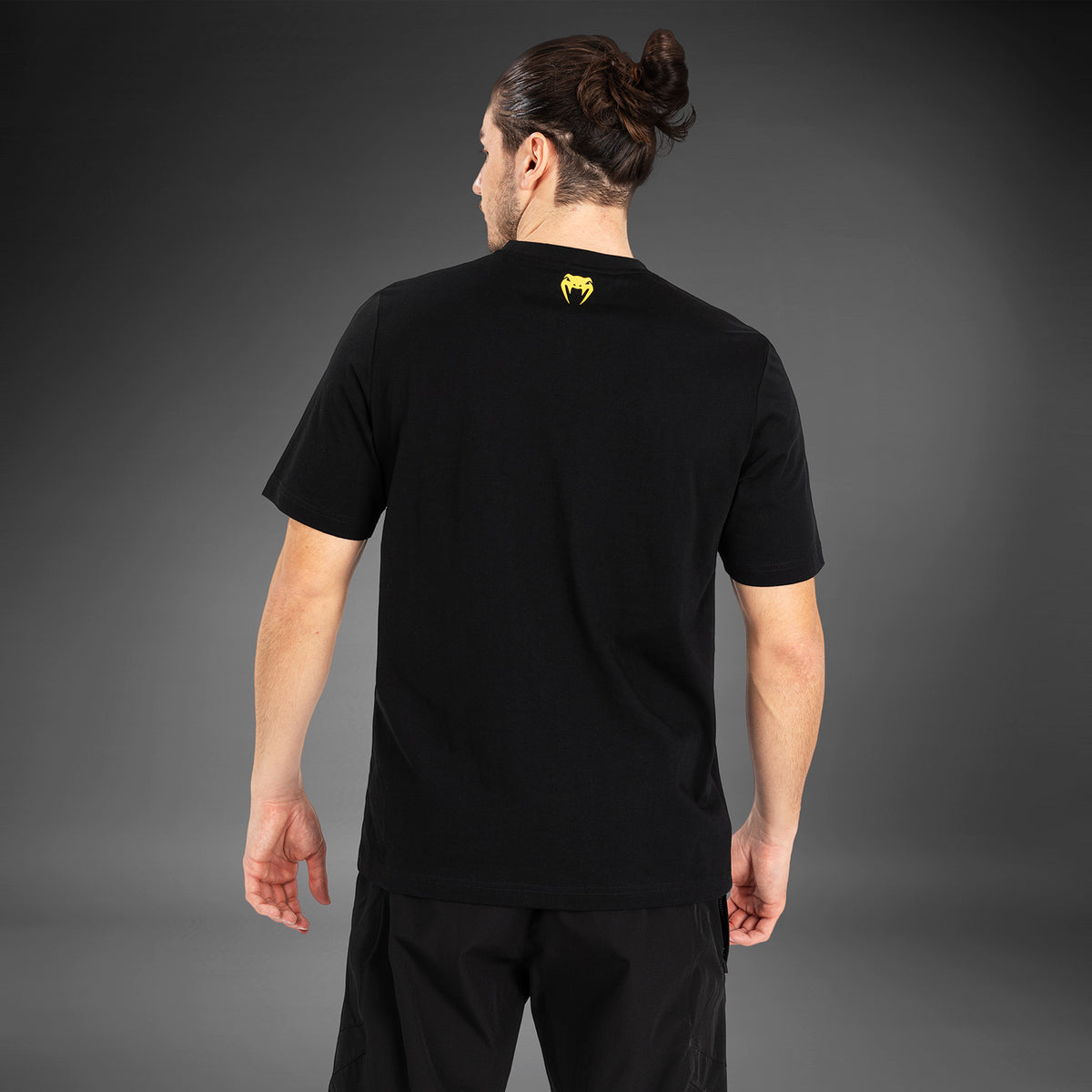 Venum Vertigo Kurzarm-T-Shirt für Männer - Schwarz/Gelb