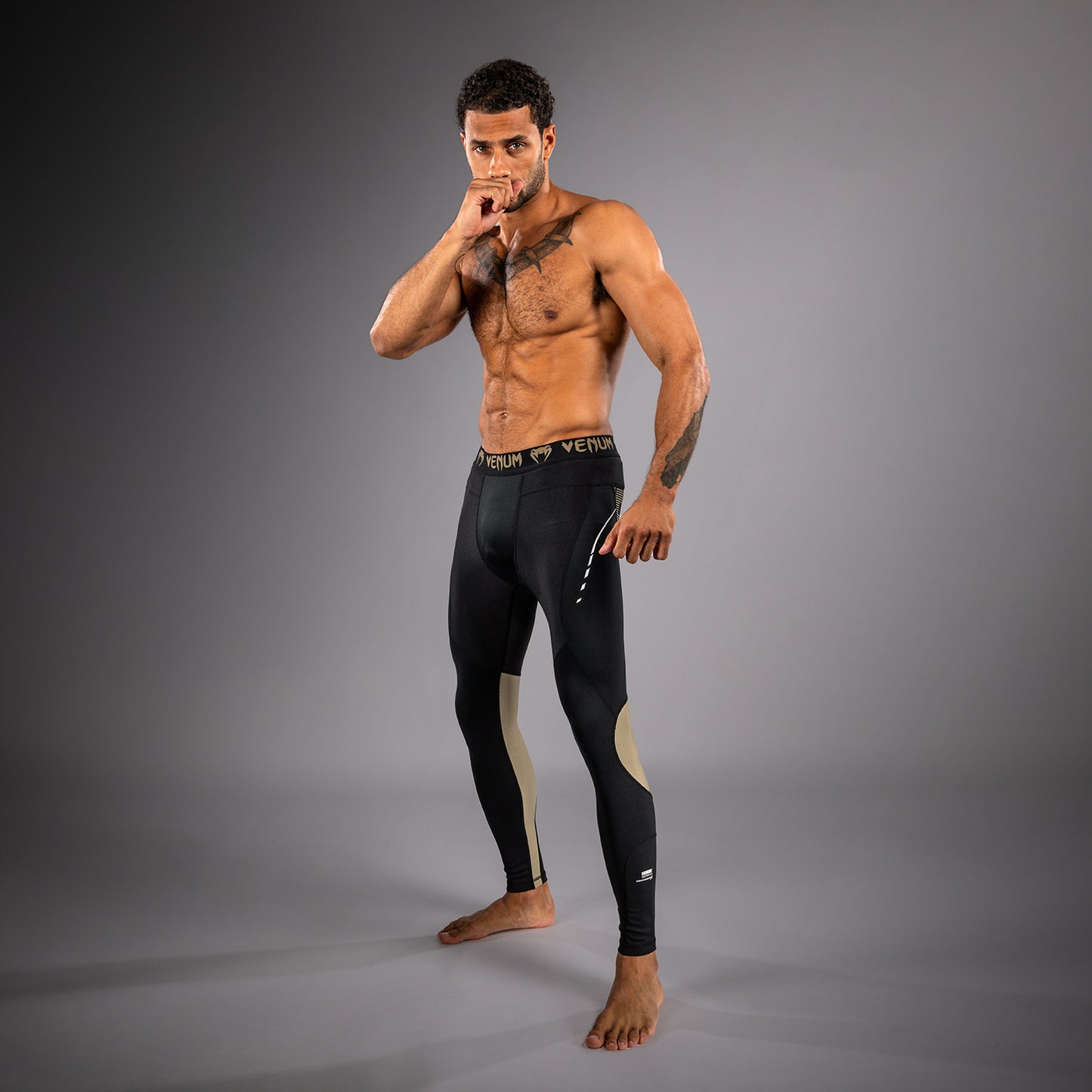 Venum Adrenaline Spats – Schwarz/Sand