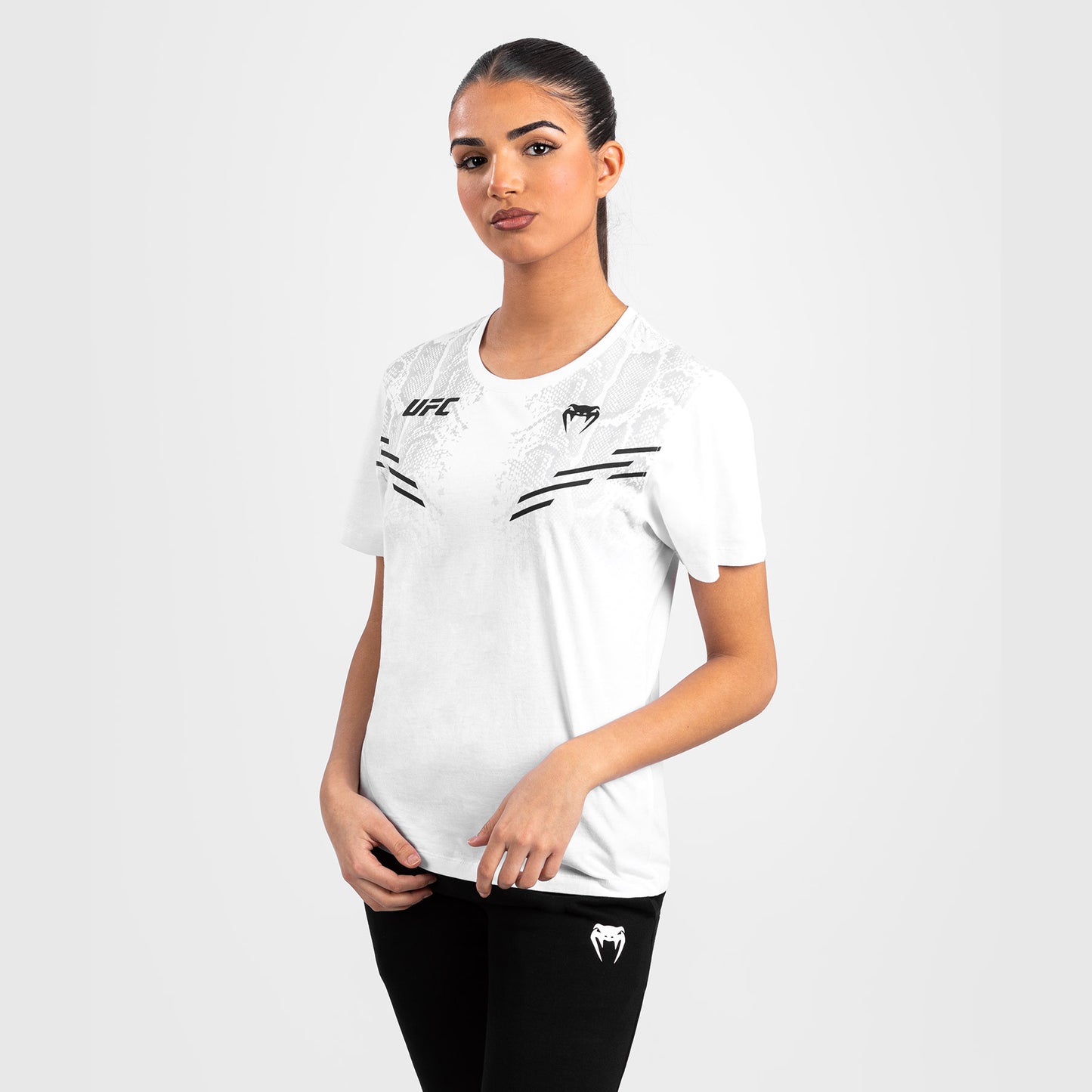 UFC Adrenaline by Venum Replica Kurzarm-T-Shirt für Frauen - Weiß