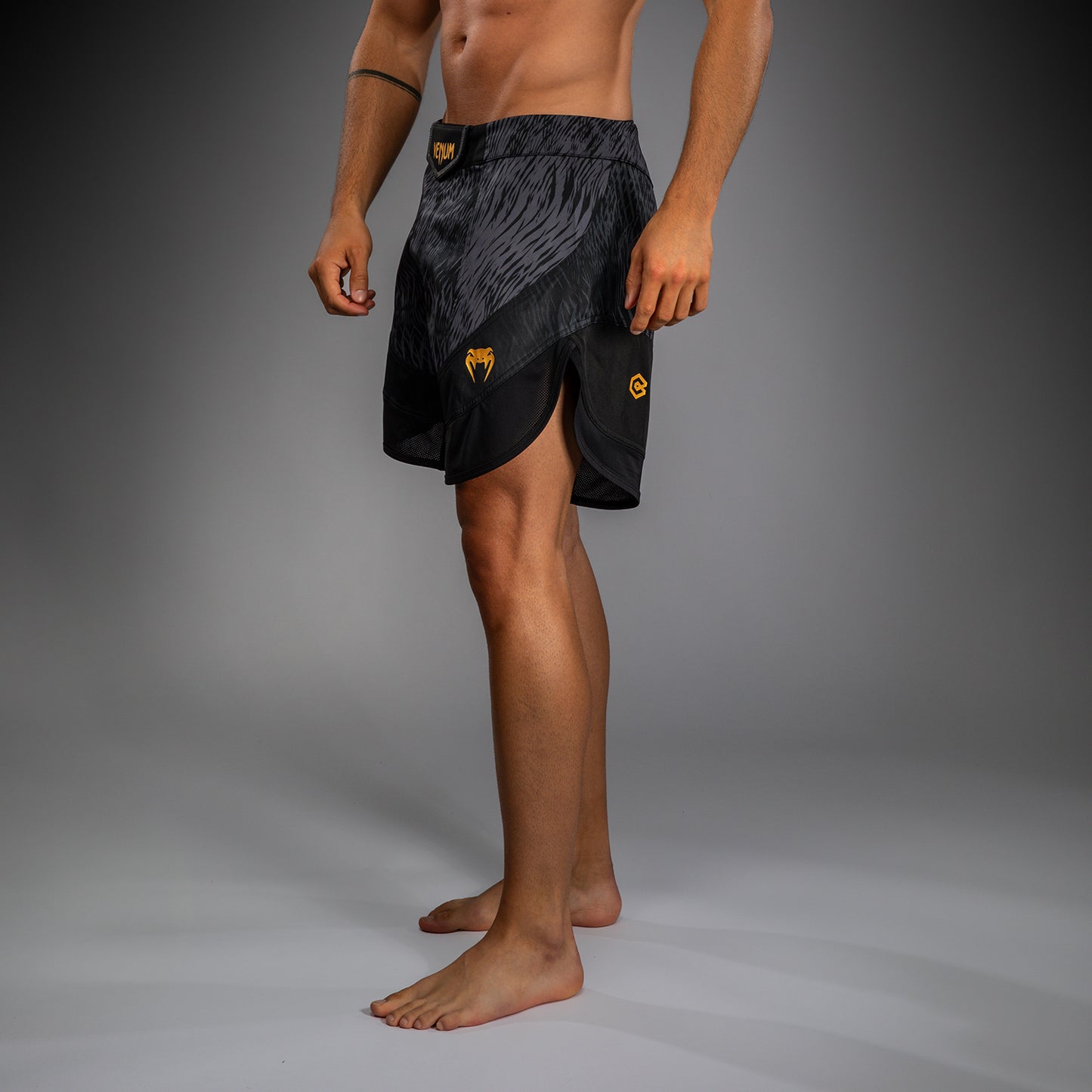 Venum x Chimaev Fightshorts - Schwarz/Grau