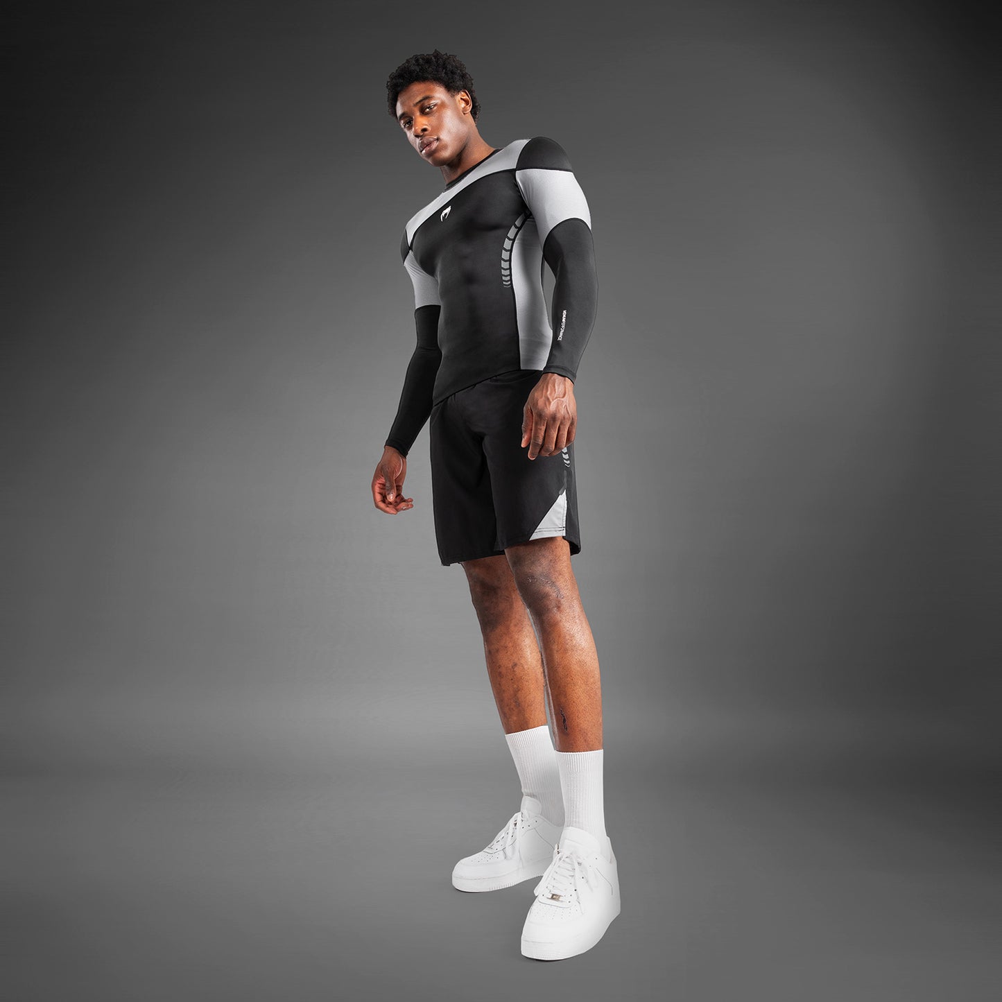 Venum Tempest Herren Langarm-Rashguard - Schwarz/Grau