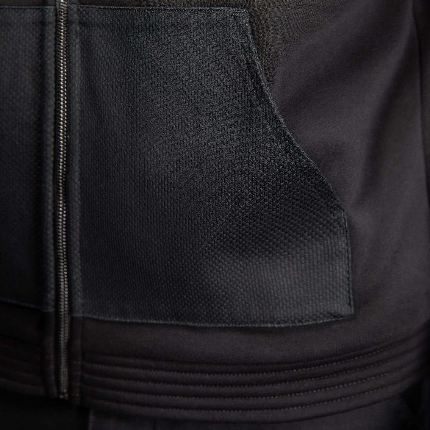 Venum Urban Gi Kapuzenpullover mit Reißverschluss – Schwarz