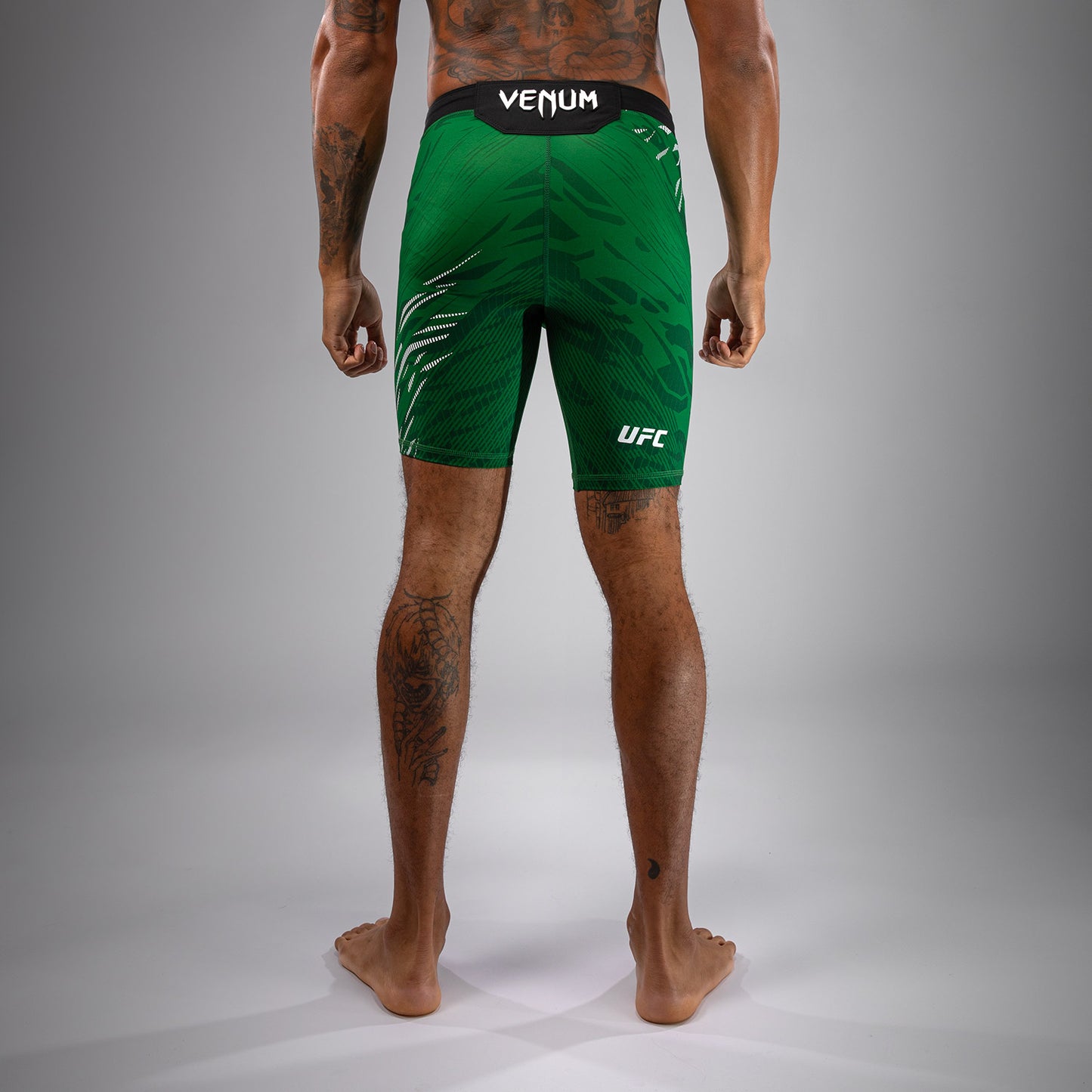 UFC Fusion by Venum Personalized Authentic Fight Night Herren Vale Tudo Short - Grün