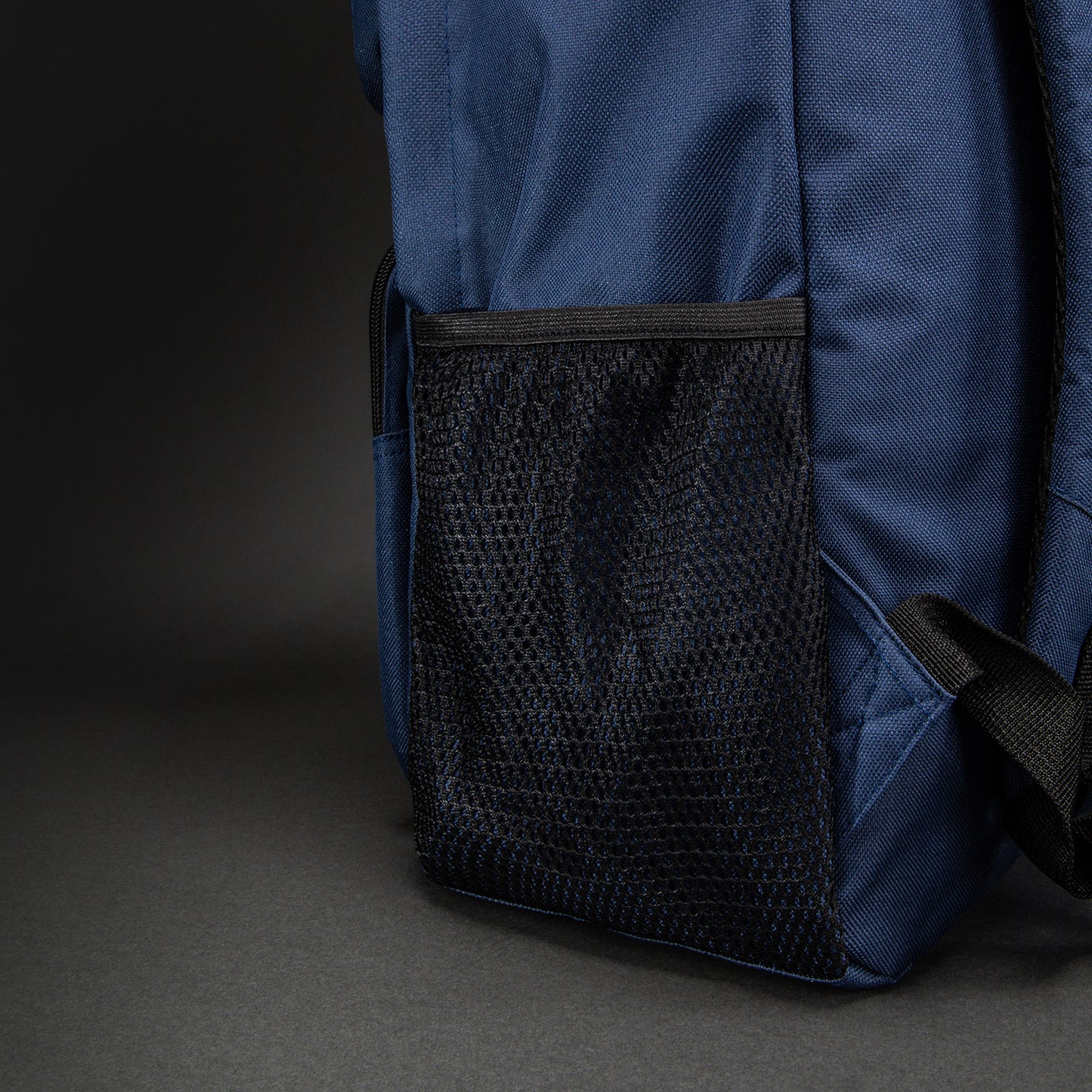Venum Essential Sporttasche (24 L) - Marineblau
