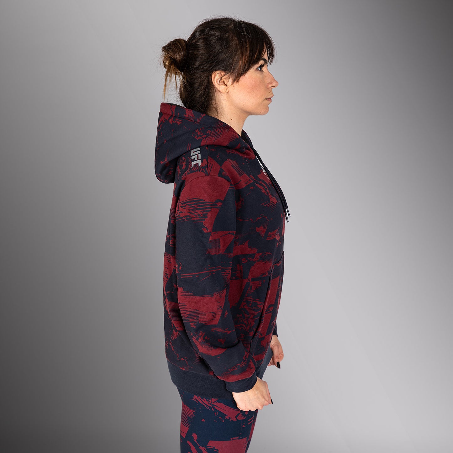 UFC Zenith by Venum Authentic Fight Week Pullover Hoodie Damen - Marineblau/Burgunderrot/Silber