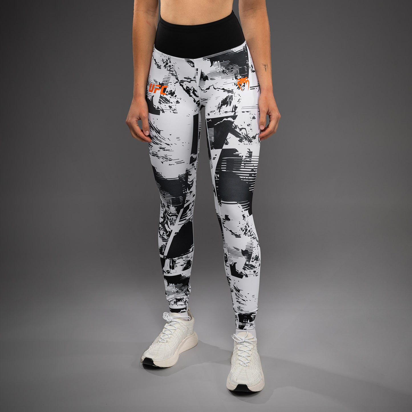UFC Zenith by Venum Authentic Fight Week Damen-Leggings - Weiß