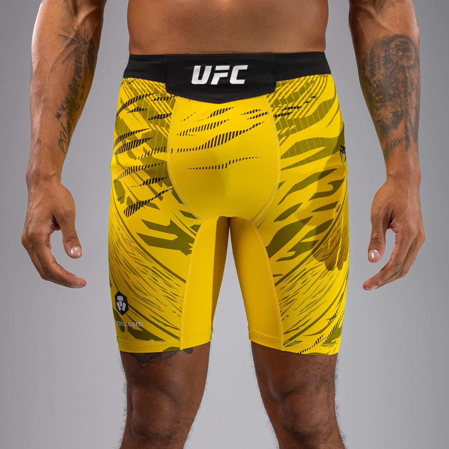 UFC Fusion by Venum Authentic Fight Night Herren Vale Tudo Short - Gelb
