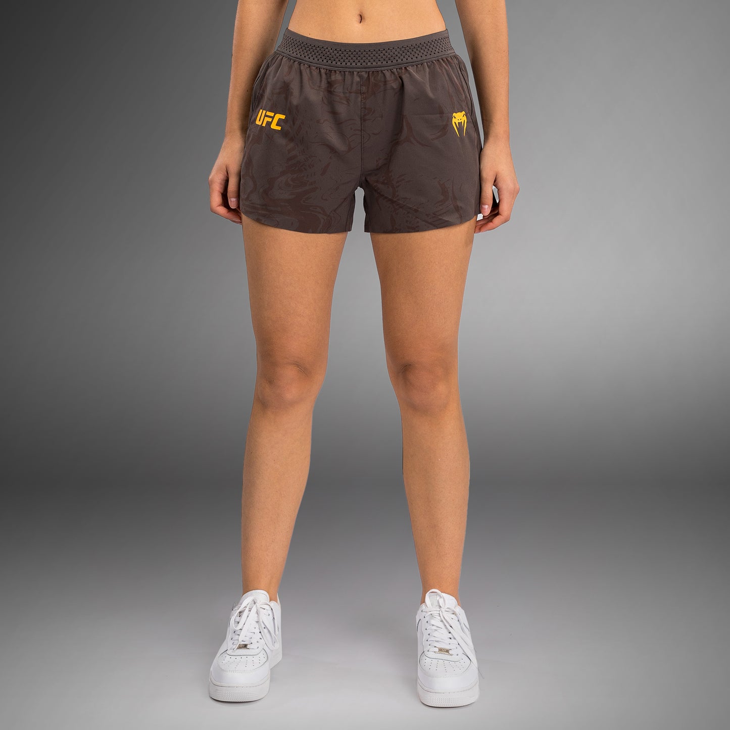 UFC Fusion by Venum Fight Week Damen Performance Short - Erdiges Braun