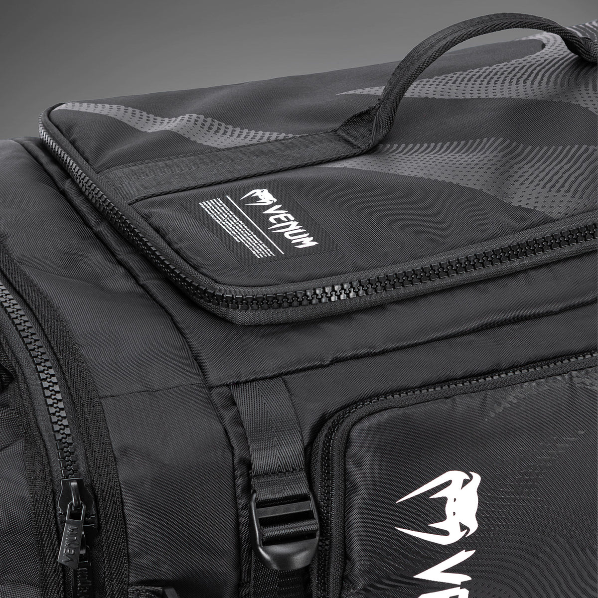 Venum Trainer Hybrid Sporttasche – Schwarz